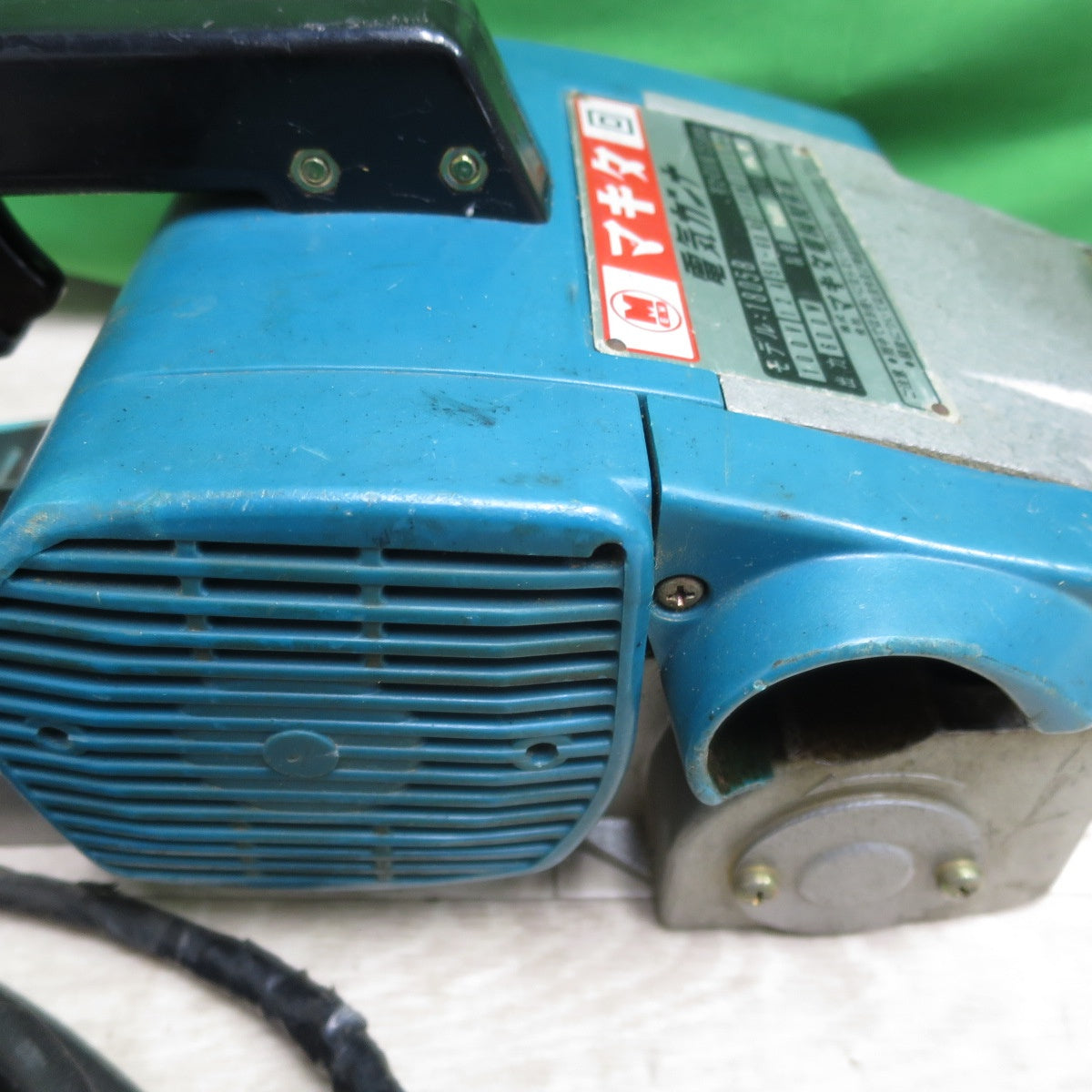 [送料無料] ☆makita マキタ 電気カンナ 1805B 有線 電動工具  研削 研磨機 DIY 電動工具 大工道具 電気かんな DIY☆