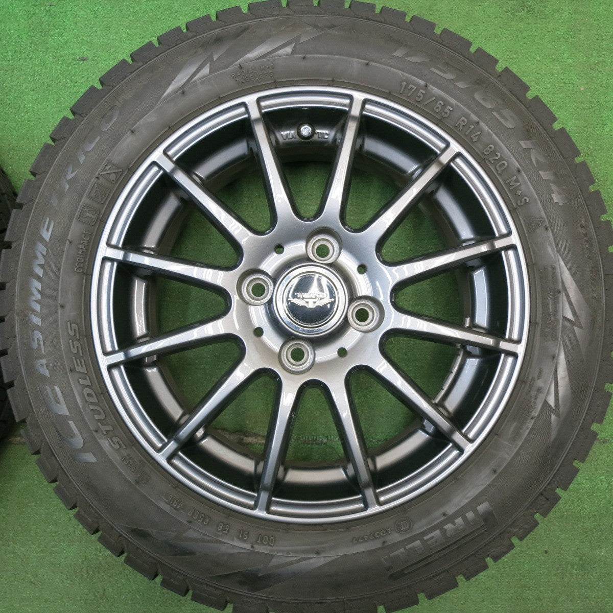 バリ溝！9.5分★スタッドレス 175/65R14 ピレリ アイスアシンメトリコ TEAD テッド 14インチ PCD100/4H★5050512HAス