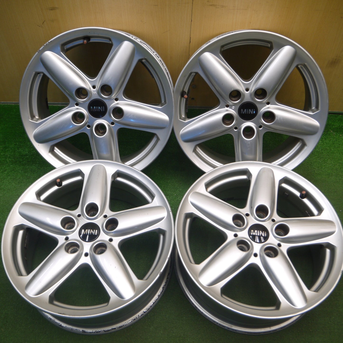 [送料無料] 4本価格★MINI ミニ クロスオーバー R60 純正 ホイール 16インチ 16×6.5J PCD120/5H★5021008Hホ