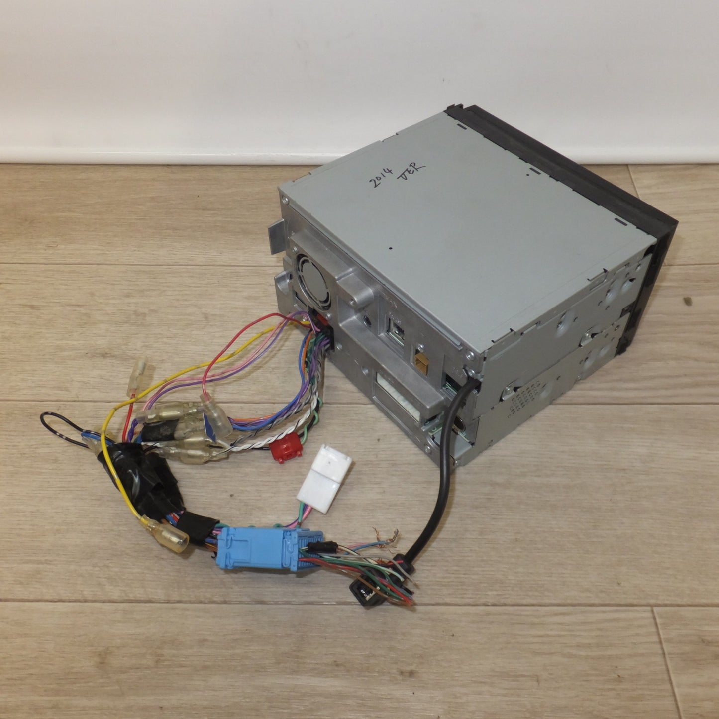 [送料無料] ★三菱 MITSUBISHI 純正 カーナビゲーションシステム NR-MZ33-3[26]★