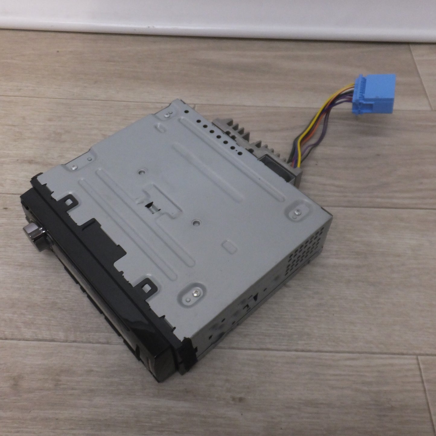 [送料無料] ★パイオニア製 スズキ 純正 カーオーディオ AVメインユニット DEH-5100ZS[9]★