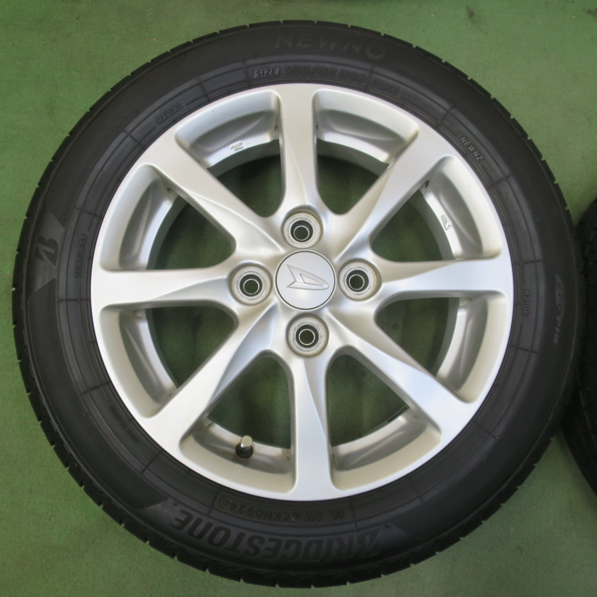バリ溝！24年！8.5分◎ダイハツ ムーヴ タント 等 純正 155/65R14 ブリヂストン NEWNO ニューノ 14インチ PCD100/4H◎6081211イノ