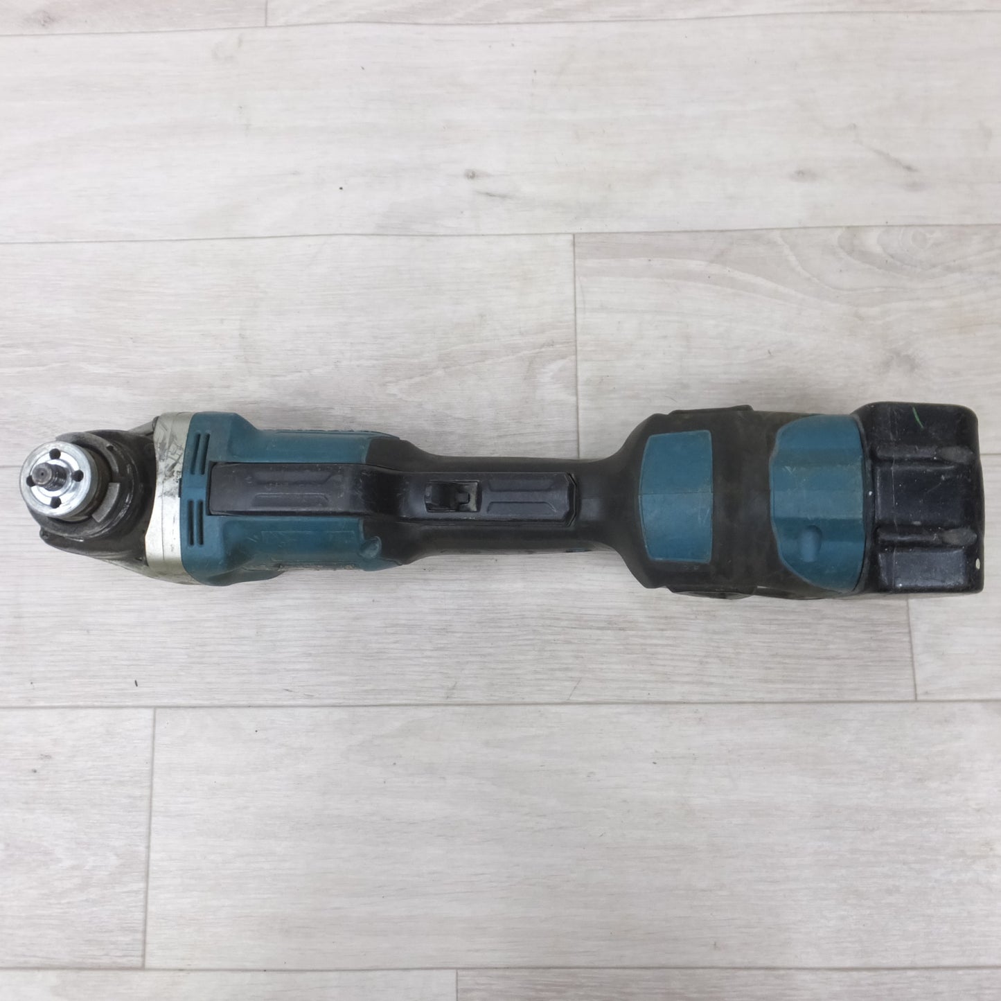 [送料無料] ◆マキタ 100mm 充電式 ディスク グラインダ GA416D 14.4V バッテリー 付き 電動 工具◆