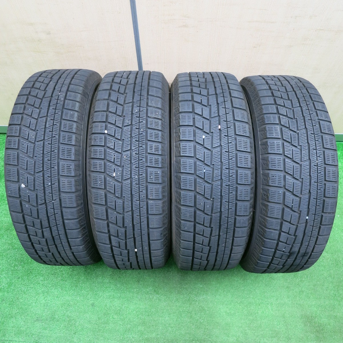 [送料無料] バリ溝！21年！キレイ！8.5分★スタッドレス 215/60R16 ヨコハマ アイスガード iG60 EuroSpeed MANARAY SPORT 16インチ PCD114.3/5H★4111502NJス
