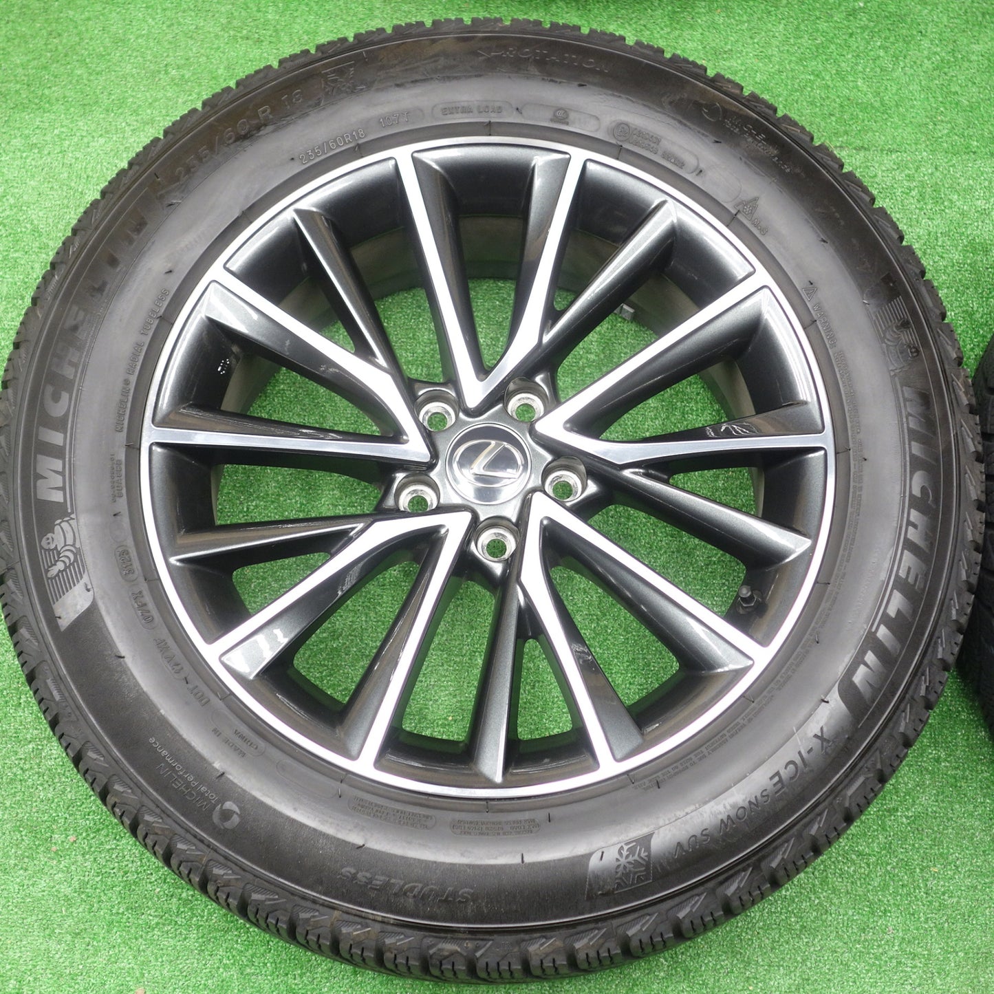 センサー付！バリ溝！23年！キレイ！9分★レクサス 20系 NX 純正 235/60R18 スタッドレス ミシュラン X-ICE SNOW SUV 18インチ PCD114.3/5H★5120402KTス