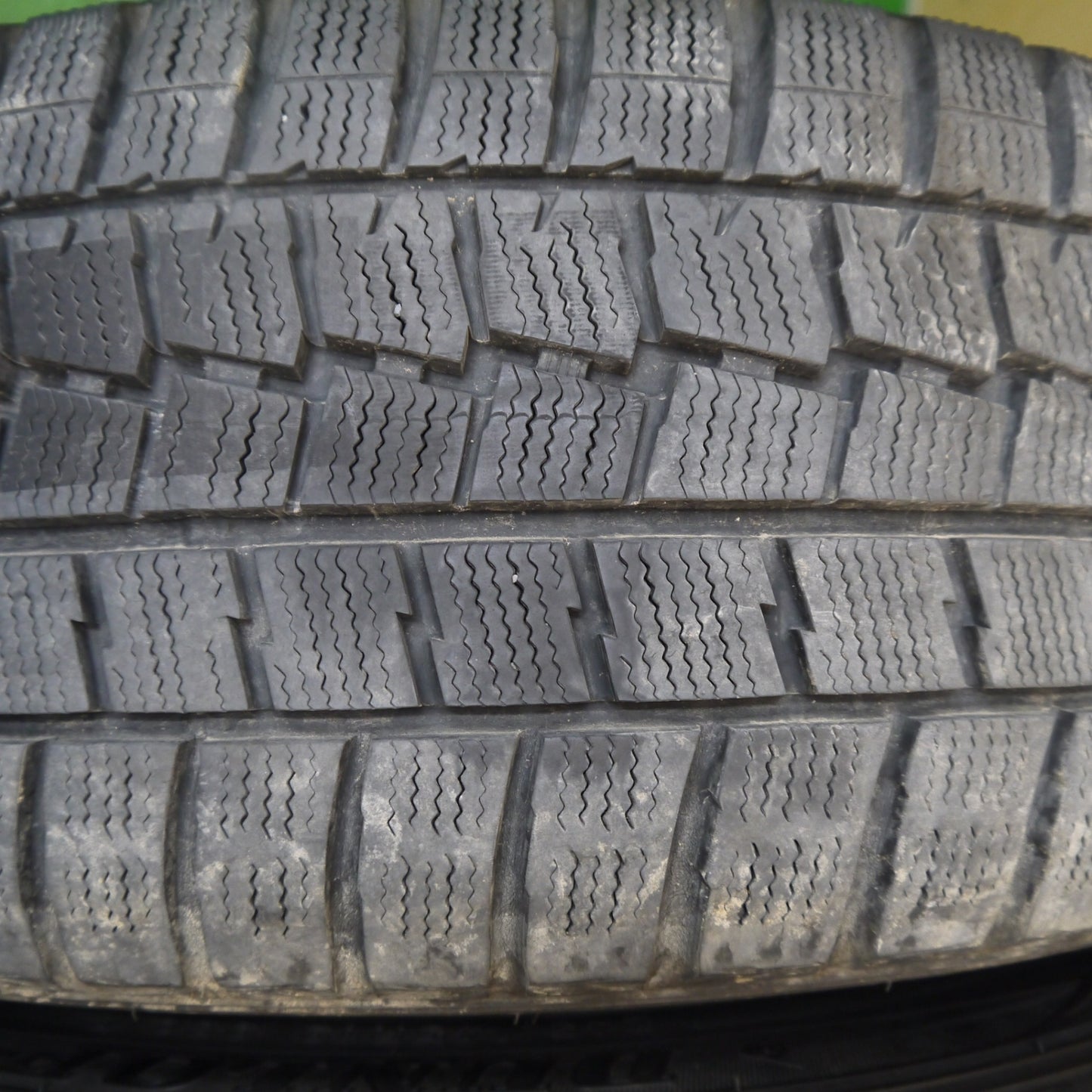 バリ溝！8.5分★スタッドレス WALD ドゥシャトレ 245/45R19 ダンロップ ウインターマックス WM01 D22-C ヴァルド 19インチ PCD114.3/5H★5041107Hス