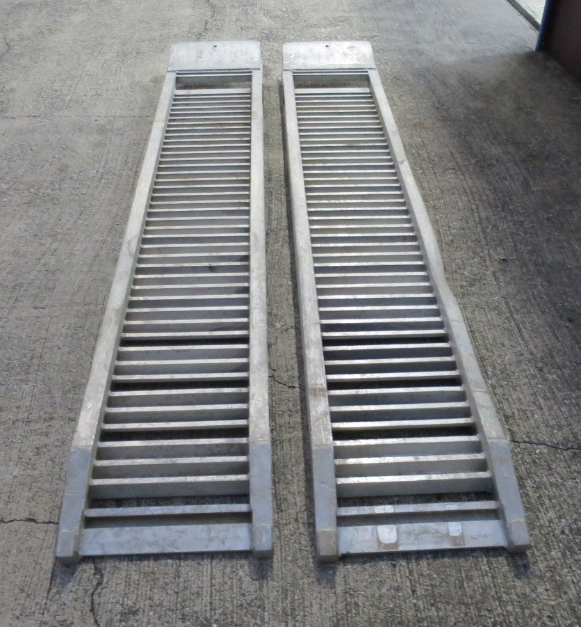 【愛知発 直接引取限定】2本セット◆昭和 ブリッジ アルミブリッジ SBAG 3.0ton 3ton 長さ 300cm 内巾 40cm バイク 農機 等◆