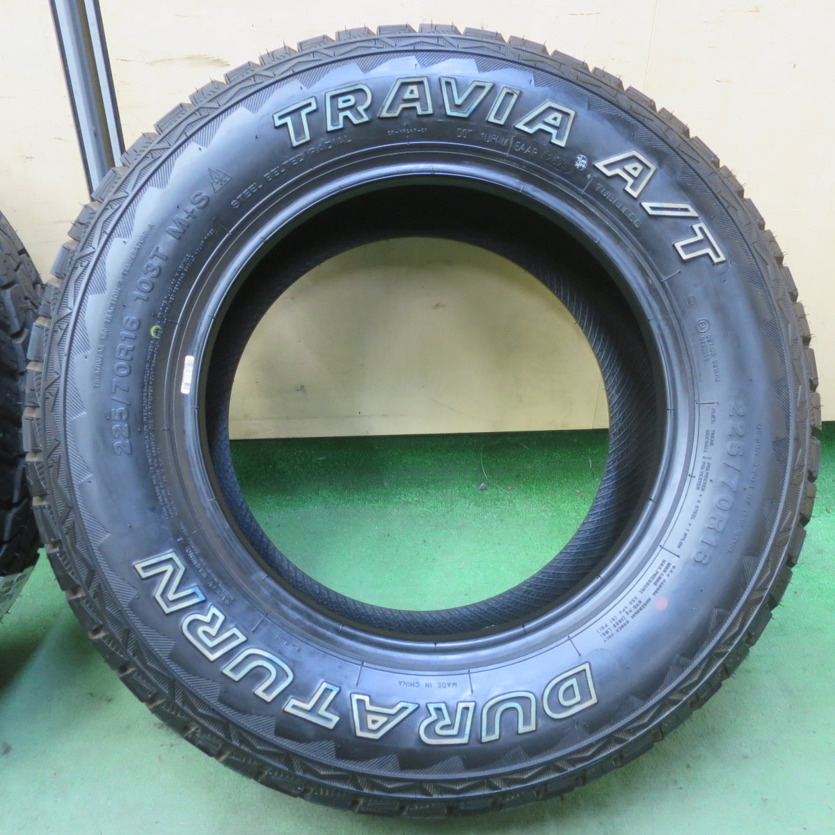 未使用！23年！2本★225/70R16 デュラターン TRAVIA A/T DURATURN 16インチ タイヤ デリカ D:5 エクストレイル CX-5 等★6073005イノタ