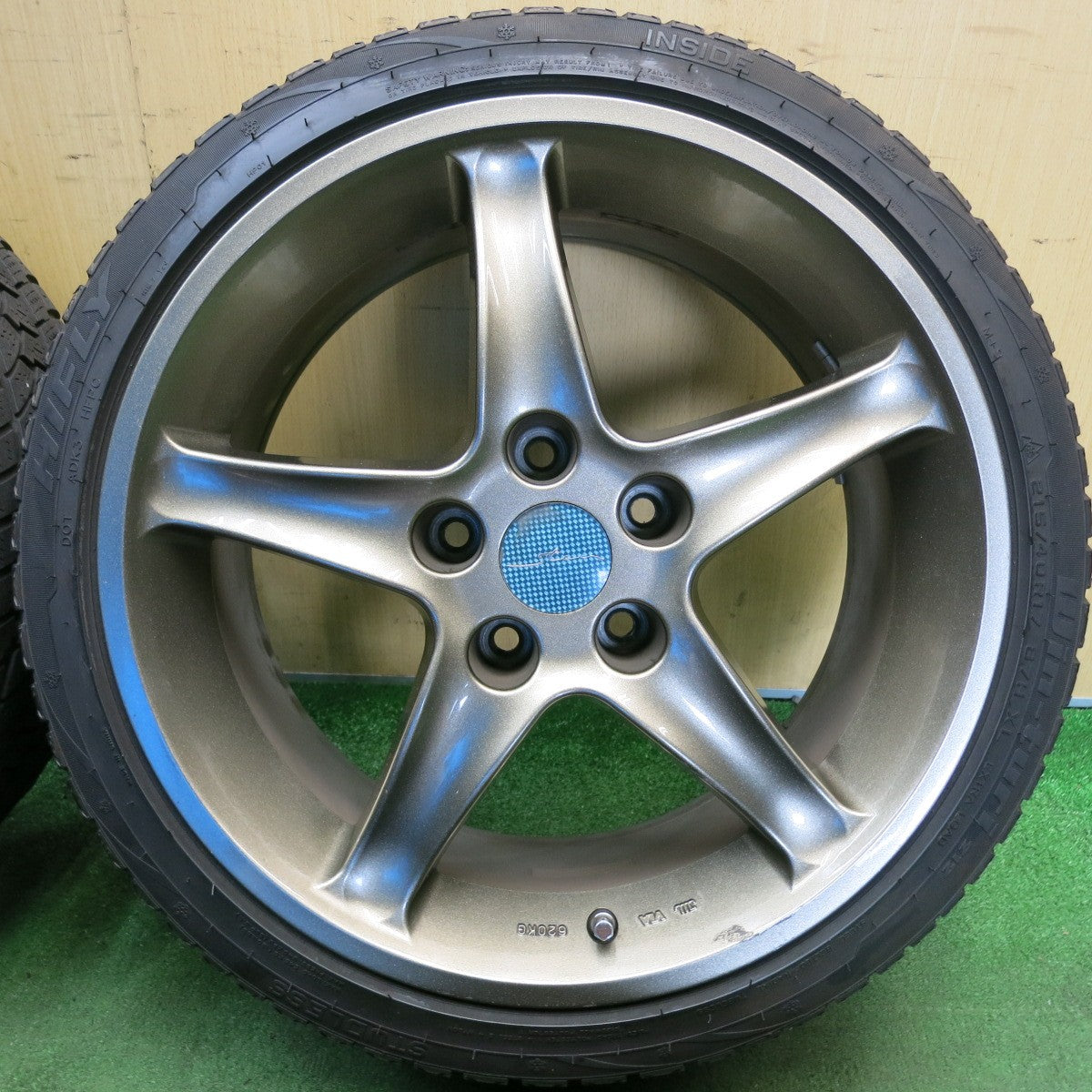 バリ溝！24年！8.5分★スタッドレス 215/40R17 235/45R17 ハイフライ Win-turi 212 ナンカン アイス アクティバ AW-1 STERN シュテルン 17インチ PCD114.3/5H★6053101HAス