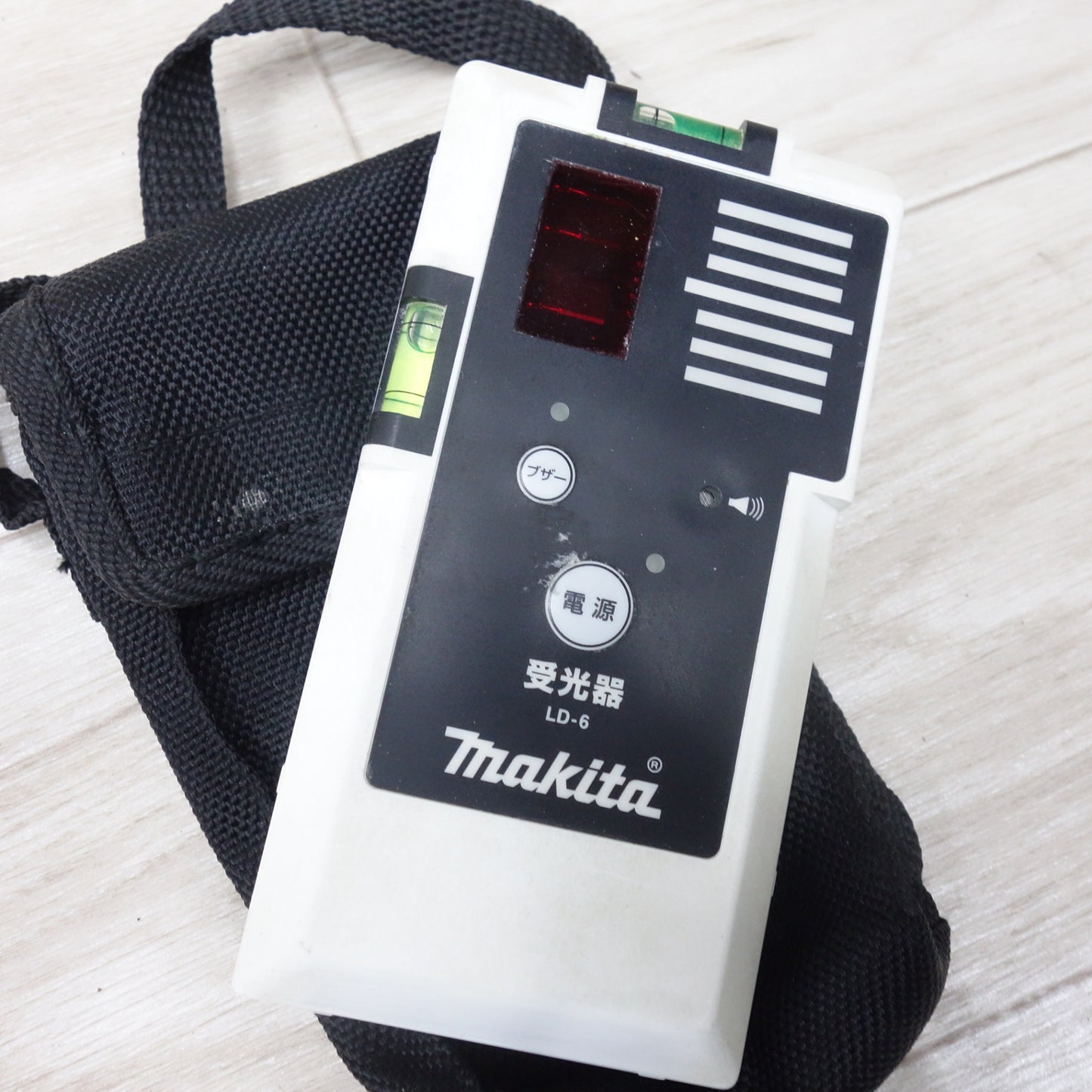 [送料無料] ◆マキタ レーザー 墨出し器 SK640PHZ 屋内・屋外 兼用 墨出器 高輝度 ラインポイント 防塵 防水 仕様 makita 現状品◆