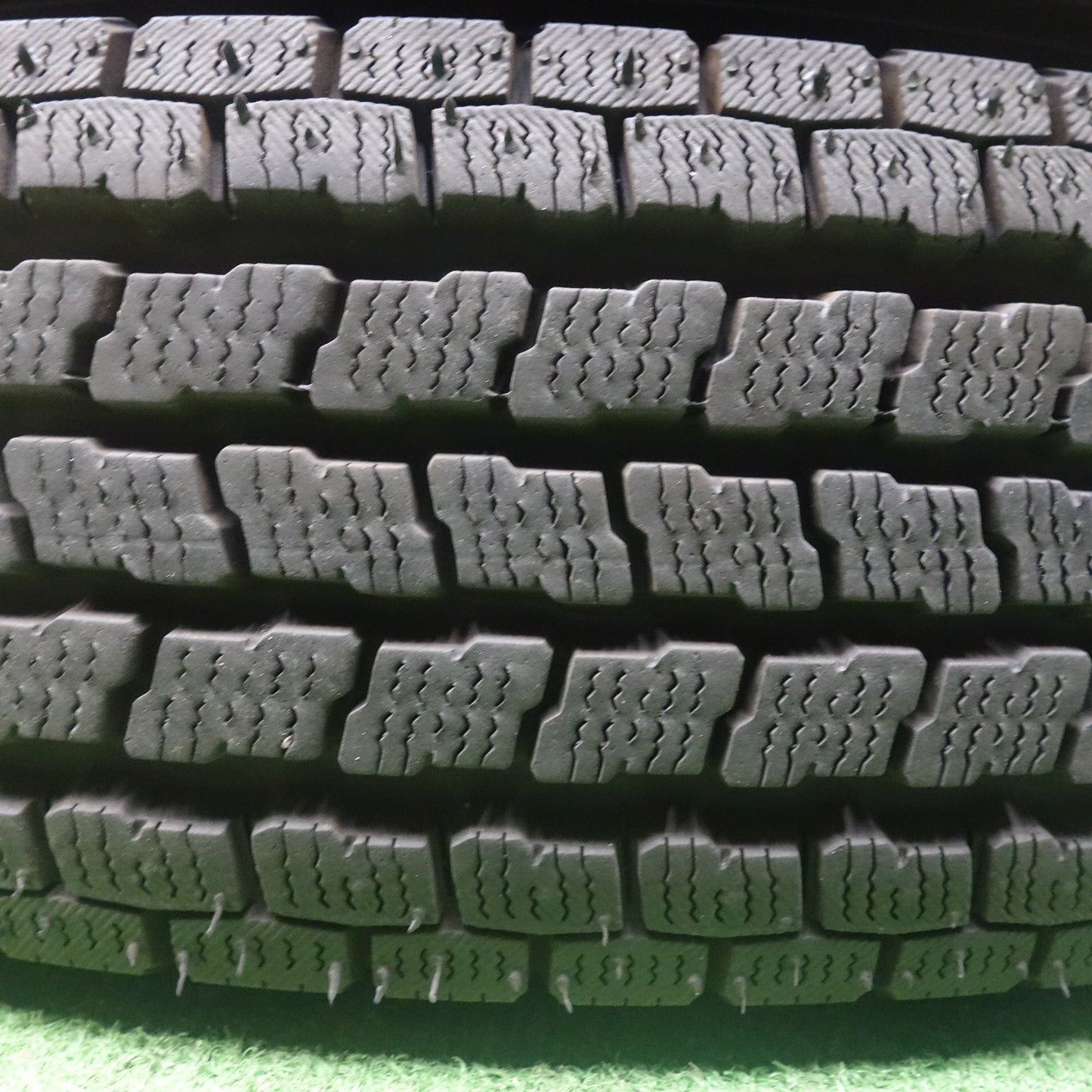 バリ溝！25年！キレイ！9.5分★スタッドレス 145/80R12 80/78N ヨコハマ アイスガード iG91 WAREN ヴァーレン 12インチ PCD100/4H★6032703KTス