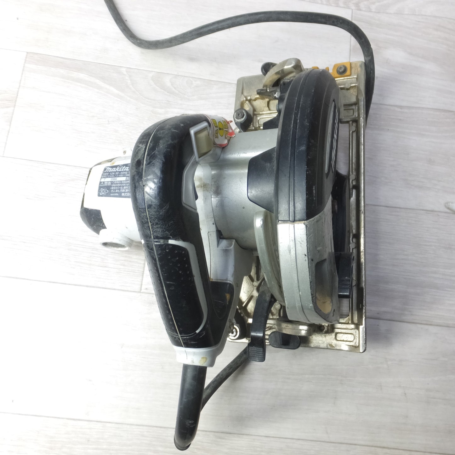 [送料無料] ◆makita マキタ 165mm 電子マルノコ 5732C 切断機 丸のこ 電動工具 100V◆