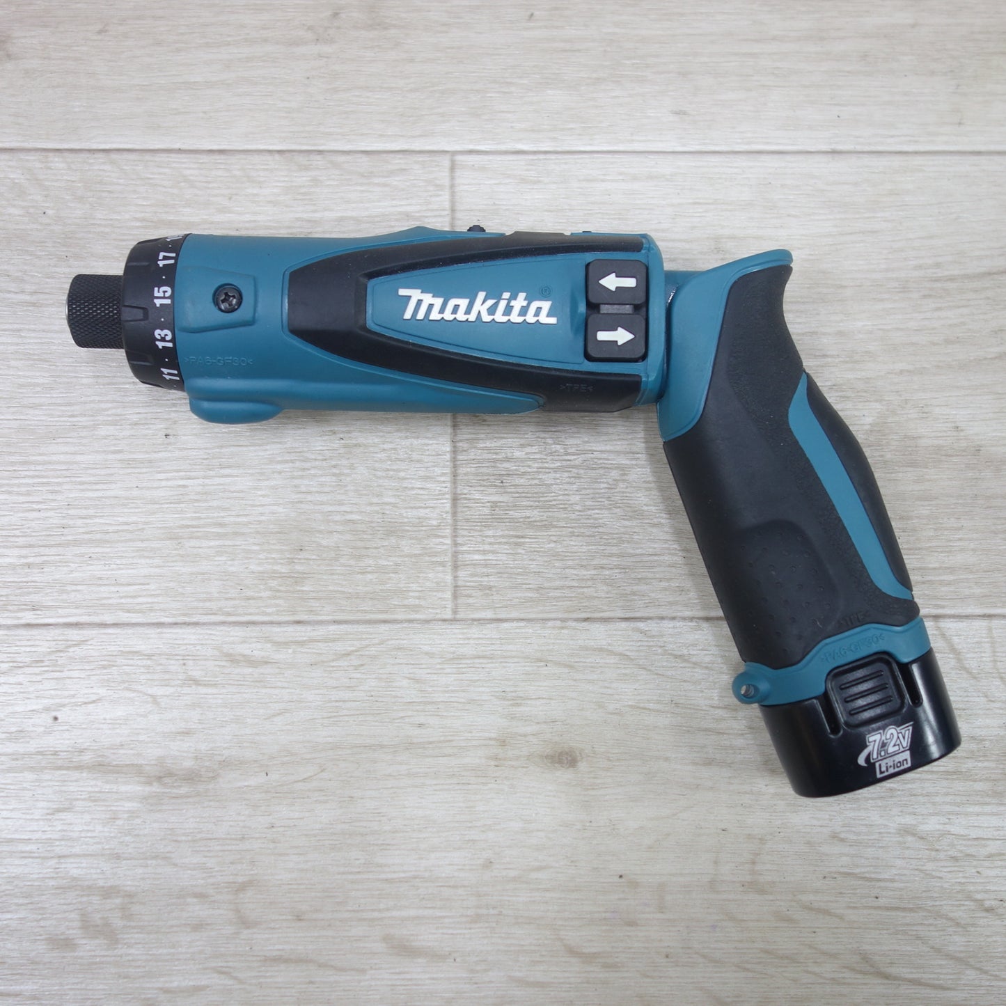 [送料無料] キレイ◆マキタ 充電式 ペン ドライバ ドリル DF010DS 電動 工具 7.2V コードレス Makita◆