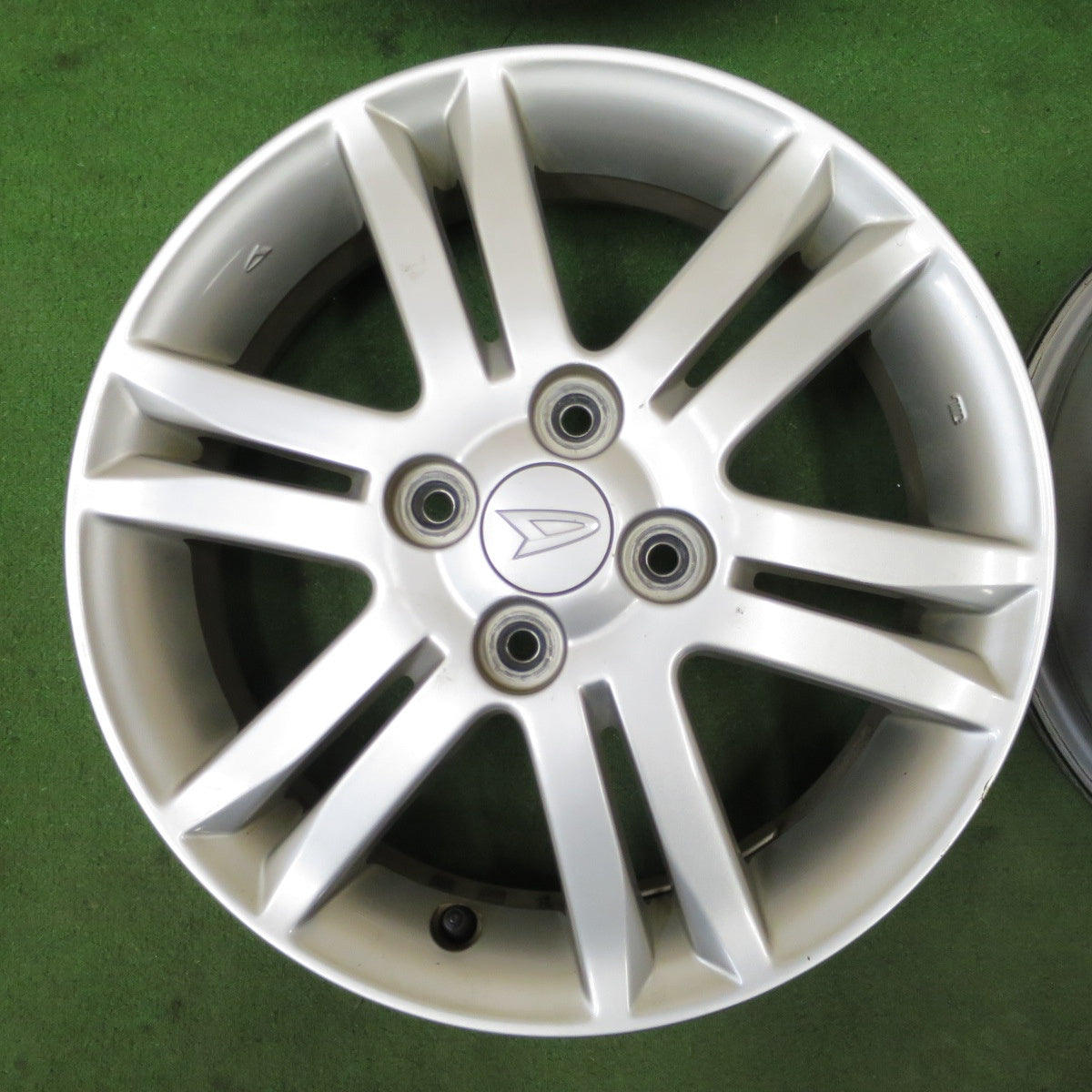 4本価格★ダイハツ タント ムーヴ 等 純正 ホイール 15インチ 15×4.5J PCD100/4H★6051001NGホ
