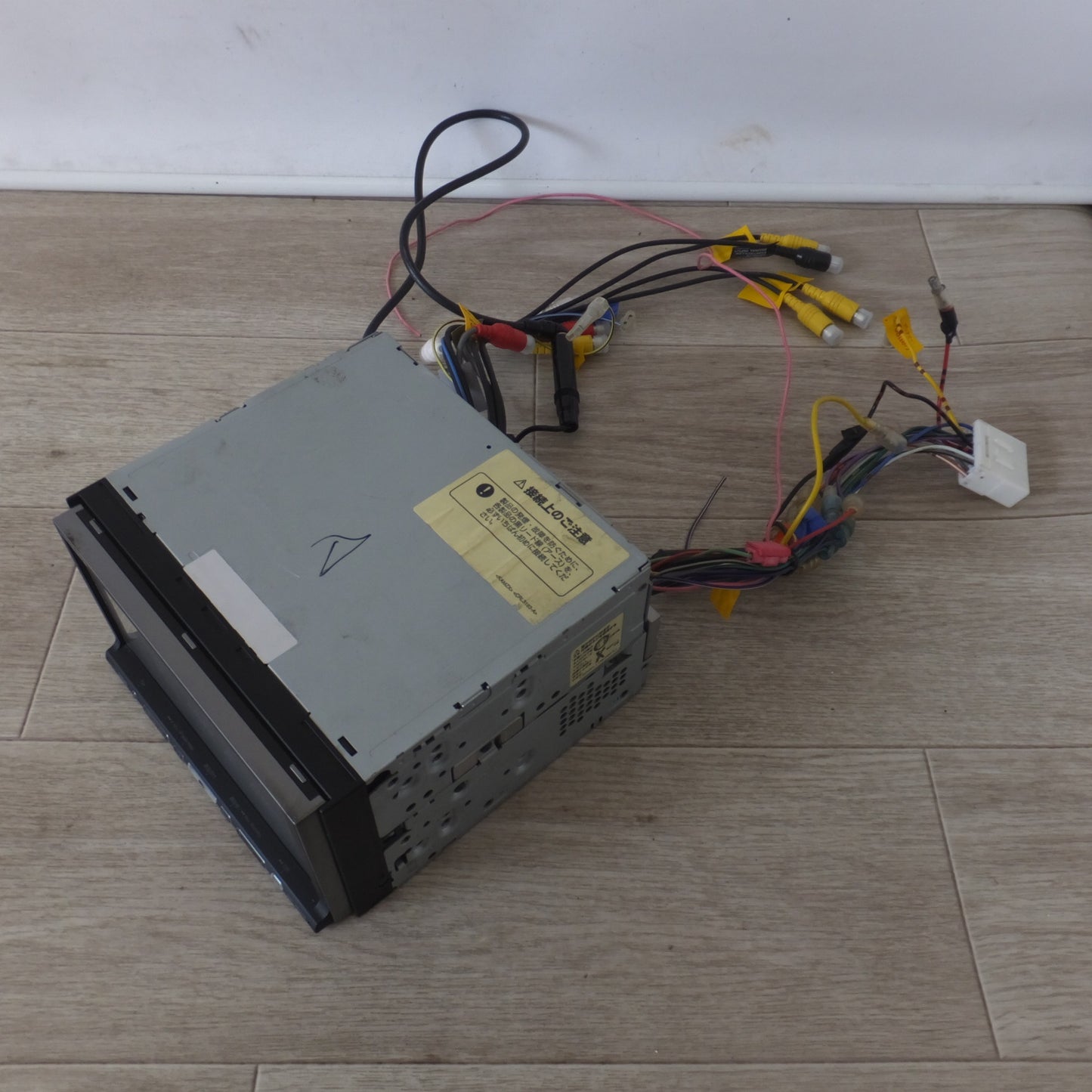 [送料無料] ★カロッツェリア carrozzeria AV一体型HDDナビゲーション 楽ナビ AVIC-HRZ088(52)★