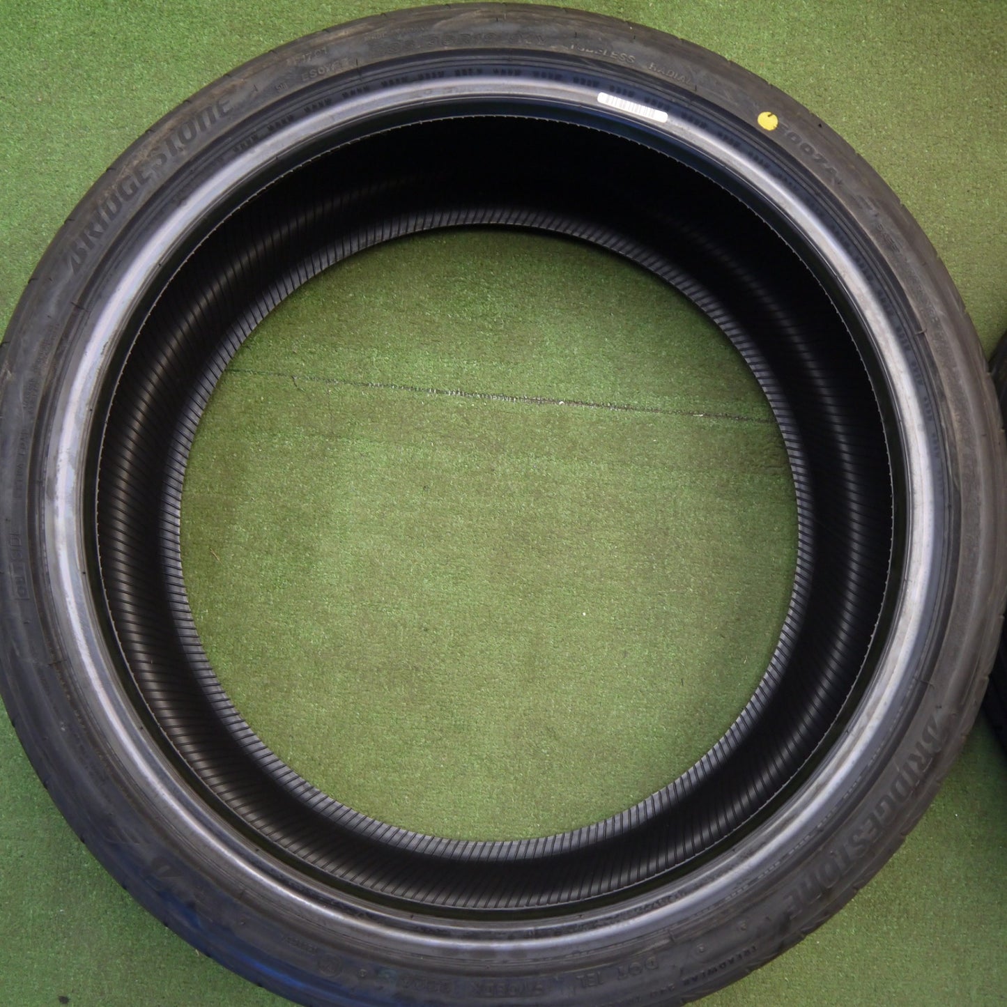 未使用！24年★235/35R19 ブリヂストン ポテンザ S007A タイヤ 19インチ インプレッサ WRX ワーゲン シロッコ アウディ S4 A4 A6 等★6032409Hノタ