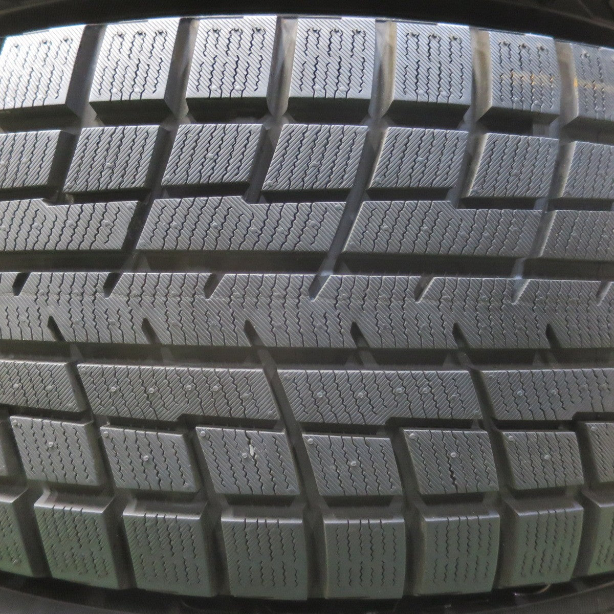 バリ溝！23年！キレイ！ほぼ10分★トヨタ RAV4 純正 235/55R19 スタッドレス ヨコハマ アイスガード iG52C 19インチ PCD114.3/5H★5112101イス