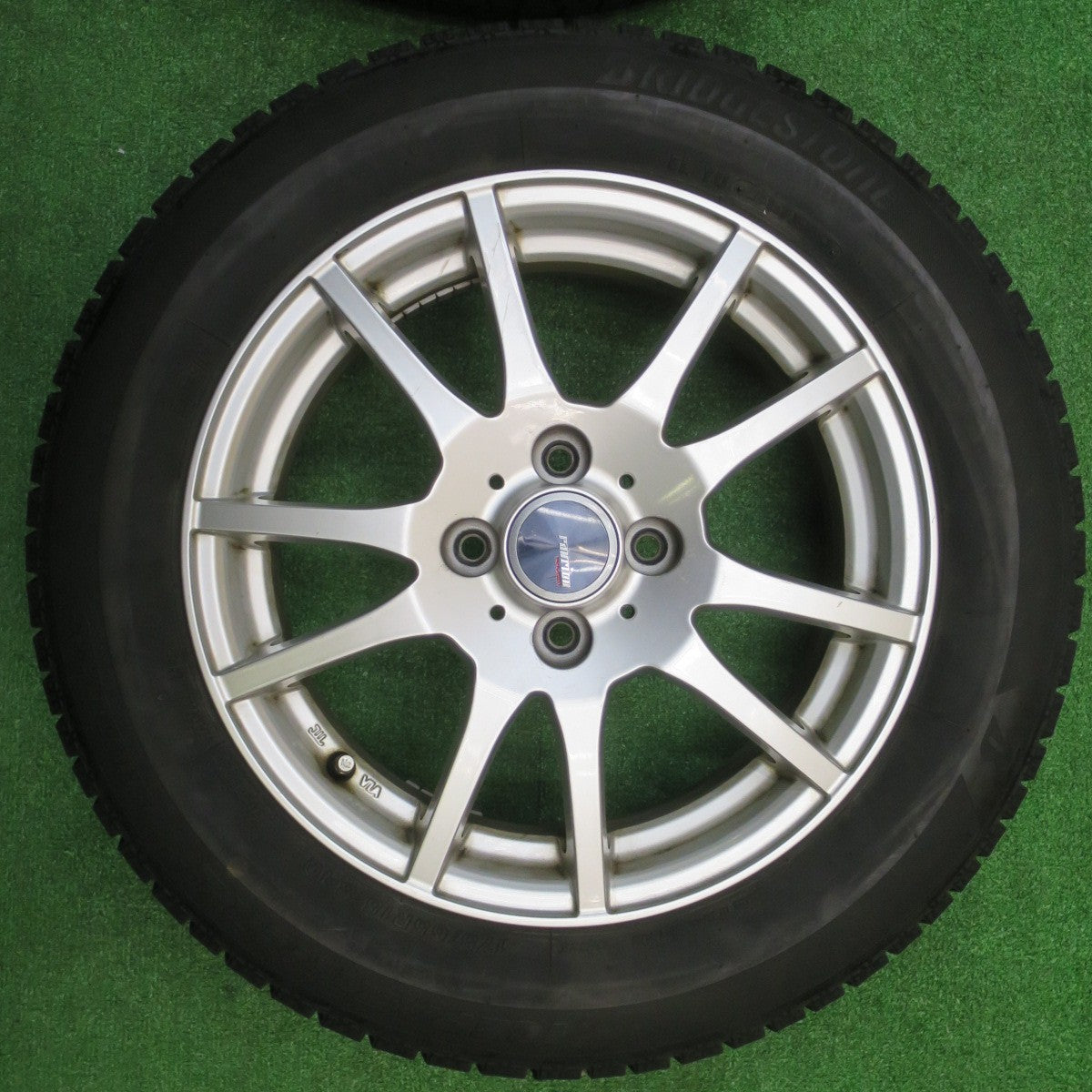 4本価格★スタッドレス 175/65R15 ブリヂストン アイスパートナー2 ravrion RM01 ラブリオン 15インチ PCD100/4H★5102902NJス