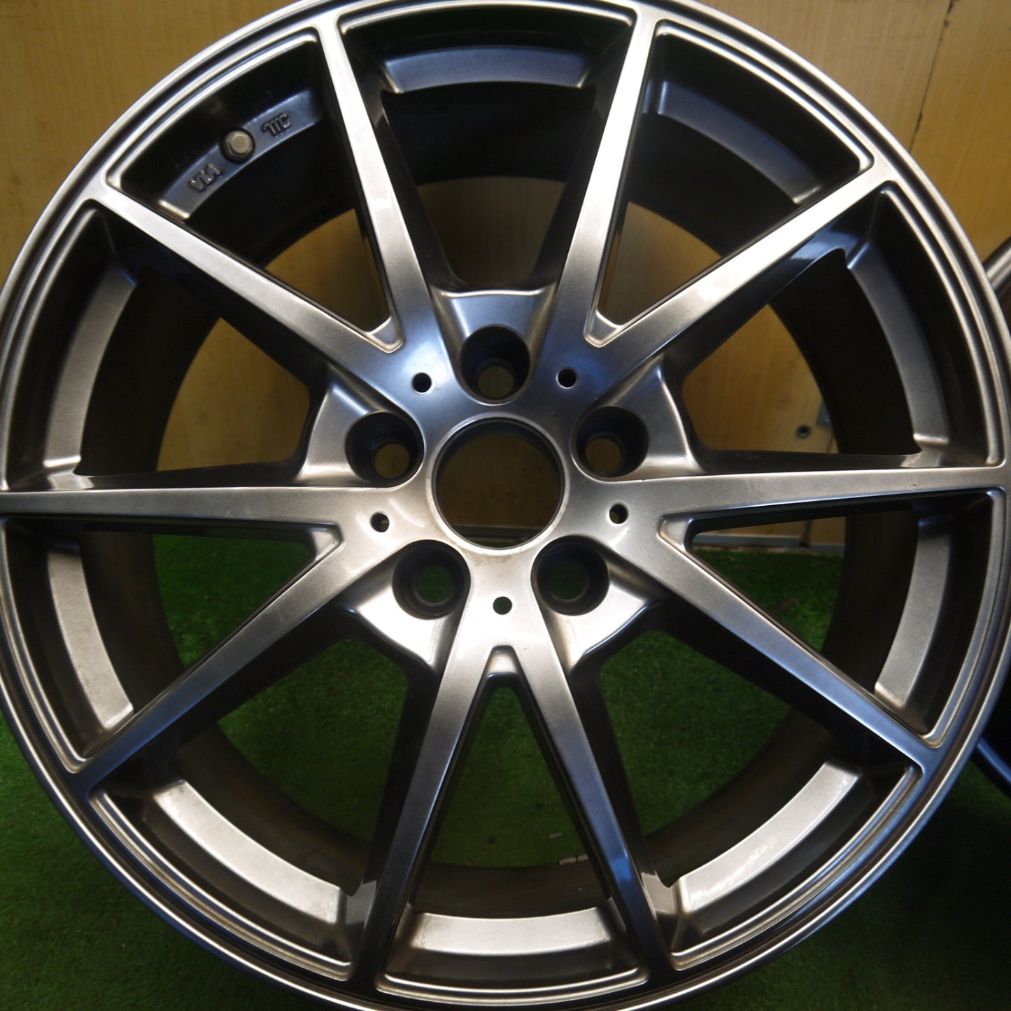 センサー付！キレイ★レクサス LF-SPORT 阿部商会 18インチ ホイール LFスポーツ 18×8J PCD114.3/5H★6061208Hホ