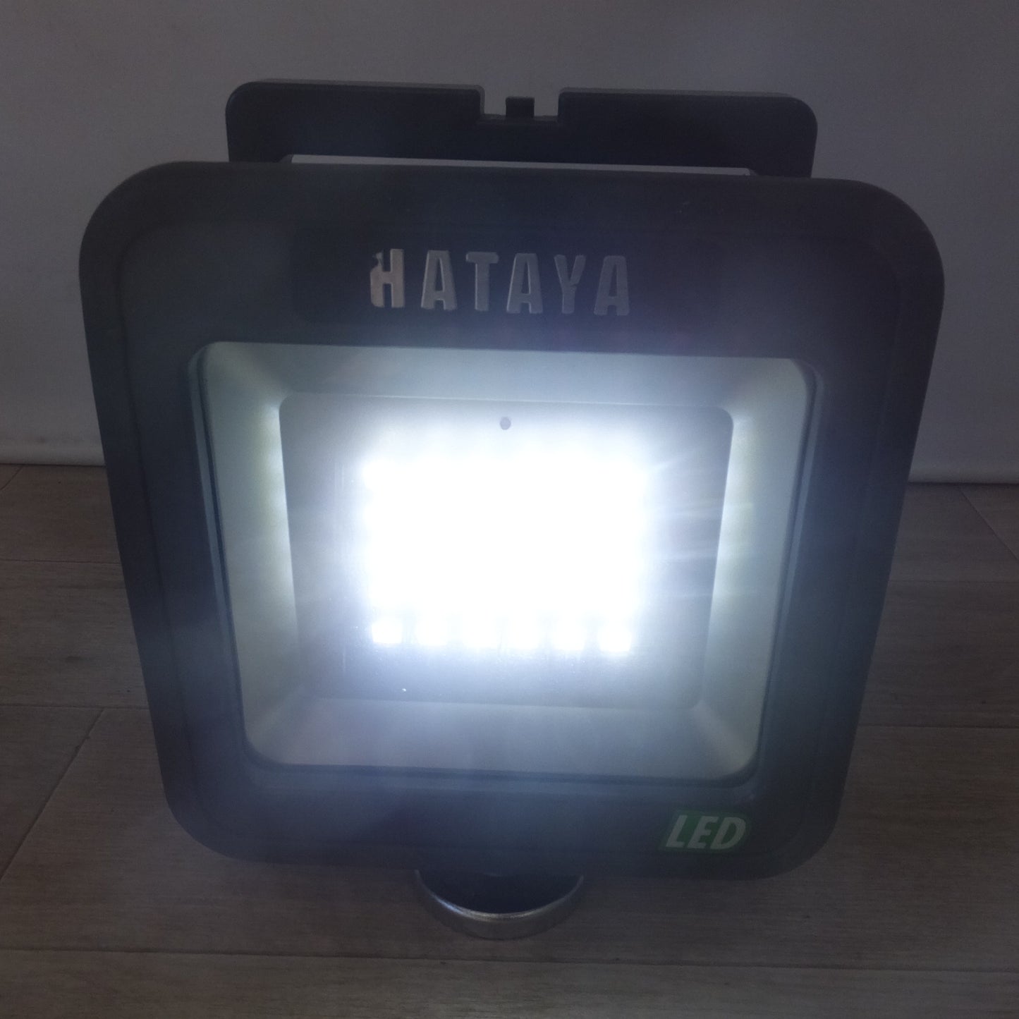 [送料無料] ★ハタヤ HATAYA 充電式LEDケイ・ライト プラス LWK-15M 屋外用　マグネット付アーム(1)★