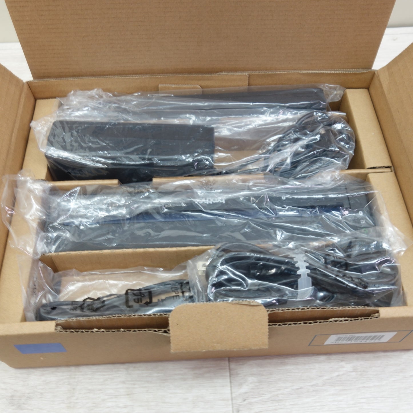 [送料無料] 未使用!3点まとめ売り☆ブラザー 超小型 モバイル A4 プリンタ PocketJet PJ-763MFi / カーアダプター PA-CD-600CG / 感熱紙  PA-C-411 brother☆
