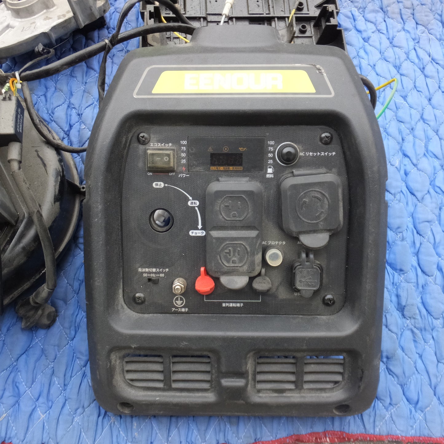 [送料無料] 岐阜発 ジャンク 2個口★イーノウ EENOUR インバーター発電機 DK3000iS 3.0kVA/3000W　分解状態 現状出品 部品取り★