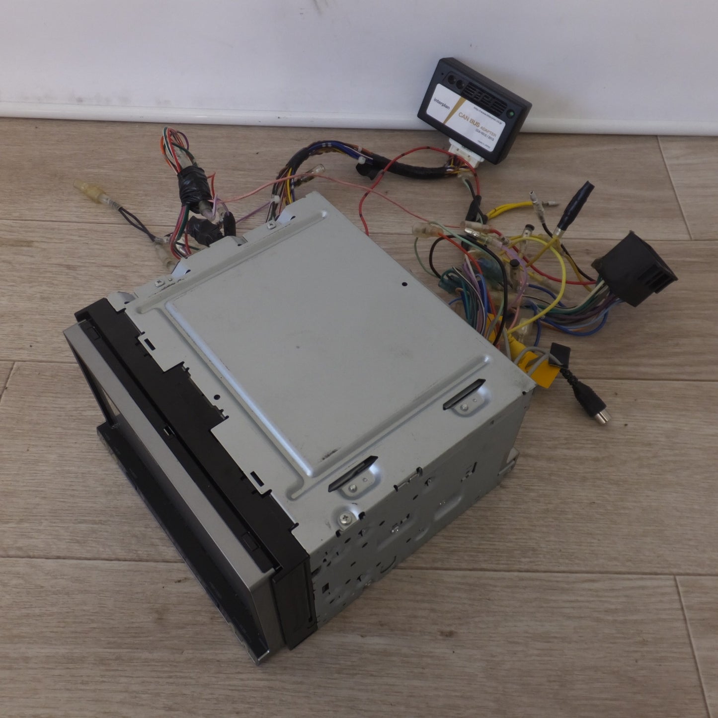 [送料無料] ★カロッツェリア carrozzeria AV一体型メモリーナビゲーション 楽ナビ AVIC-MRZ099[3]★