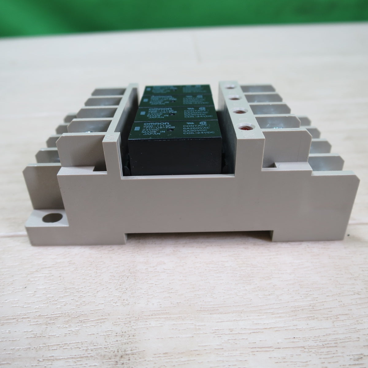 未使用・5点セット☆OMRON オムロン ターミナル リレー G6B-4BND 24VDC☆