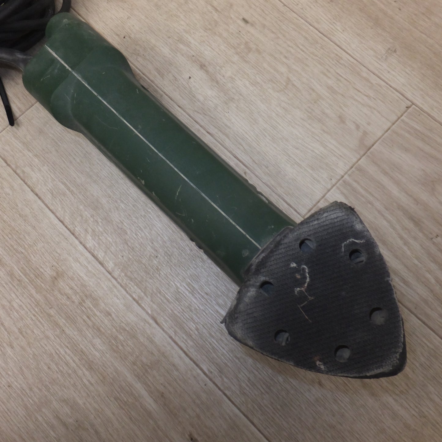 [送料無料] ★ボッシュ BOSCH デルタサンダー PDA120E　100V 50-60Hz 1.3A 120W★