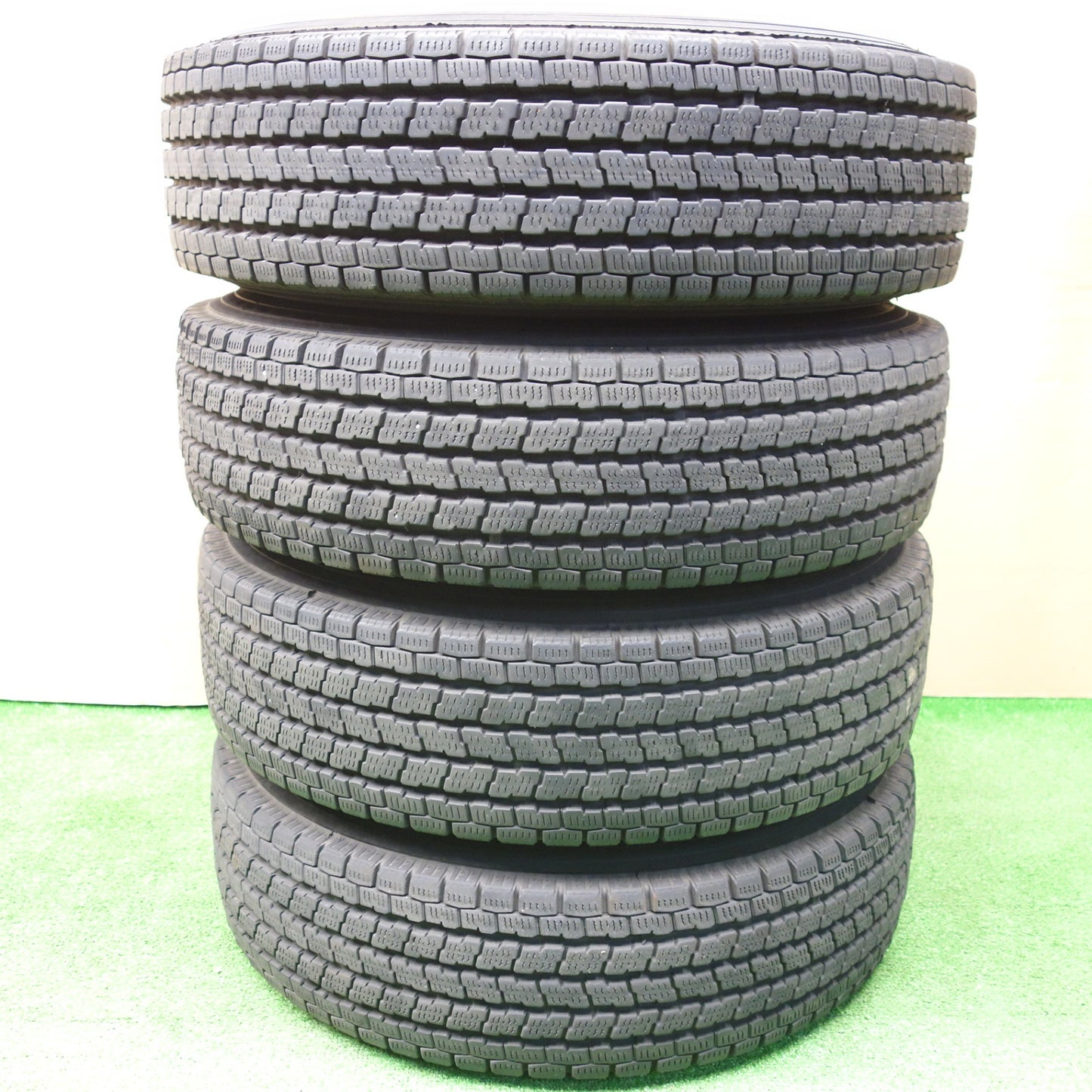 バリ溝！9分★スタッドレス 165/80R13 94/93N ヨコハマ アイスガード iG91 SIBILLA V88 シビラ 13インチ PCD114.3/5H★5121403KTス