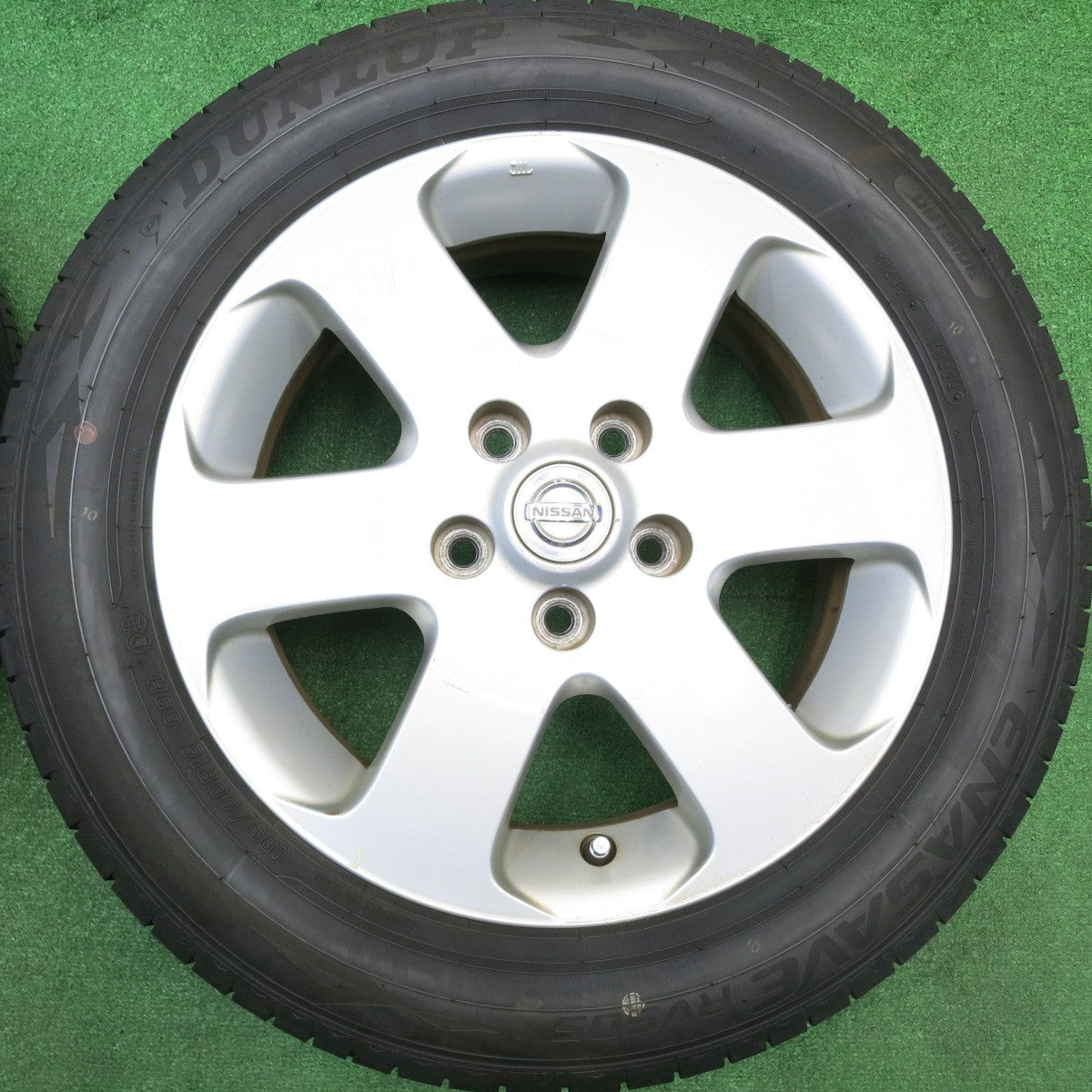 バリ溝！24年！9.5分★日産 C25 セレナ 純正 195/60R16 ダンロップ エナセーブ RV505 16インチ PCD114.3/5H★5110810HAノ