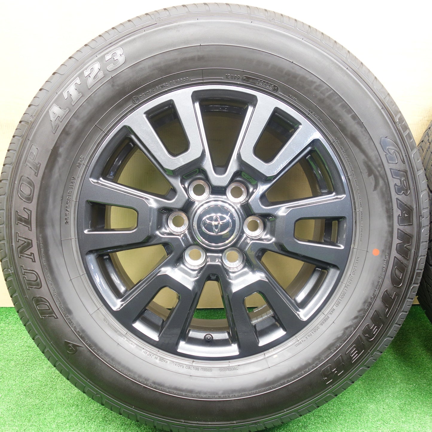 新車外し！25年★トヨタ ランクル 250 VX 純正 265/65R18 ダンロップ AT23 グラントレック 18インチ PCD139.7/6H★5122204KTノ