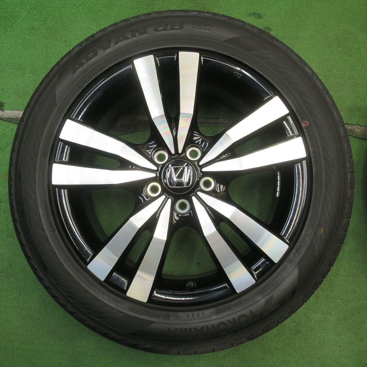 新車外し！26年◎ホンダ ZR-V 純正 225/55R18 ヨコハマ アドバン dB V552 18インチ ZRV PCD114.3/5H◎6071803NJノ