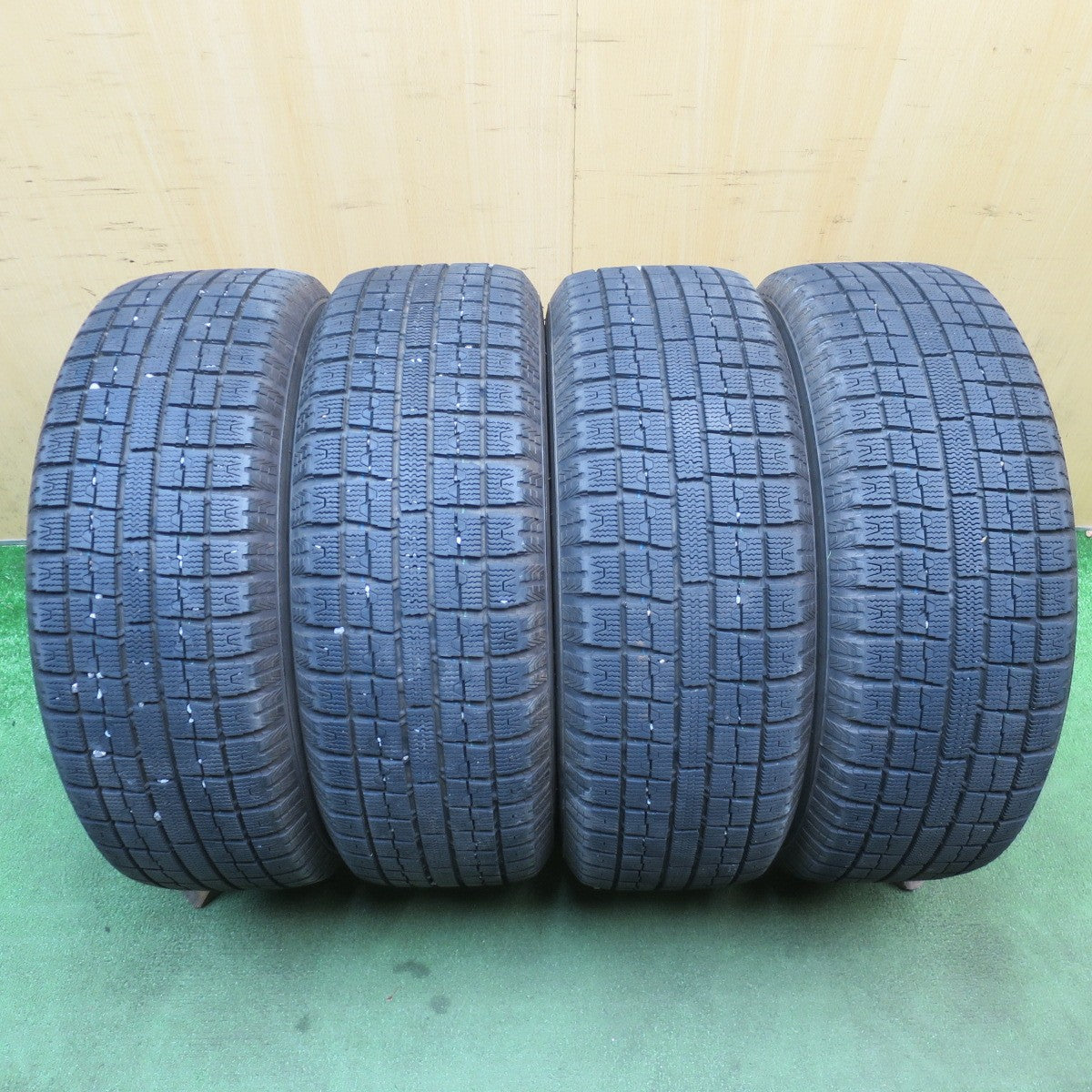 バリ溝！キレイ！9分◎スタッドレス 205/60R16 トーヨー ガリット G5 FINAL SPEED MiD ファイナル スピード 16インチ PCD114.3/5H◎6072406NJス