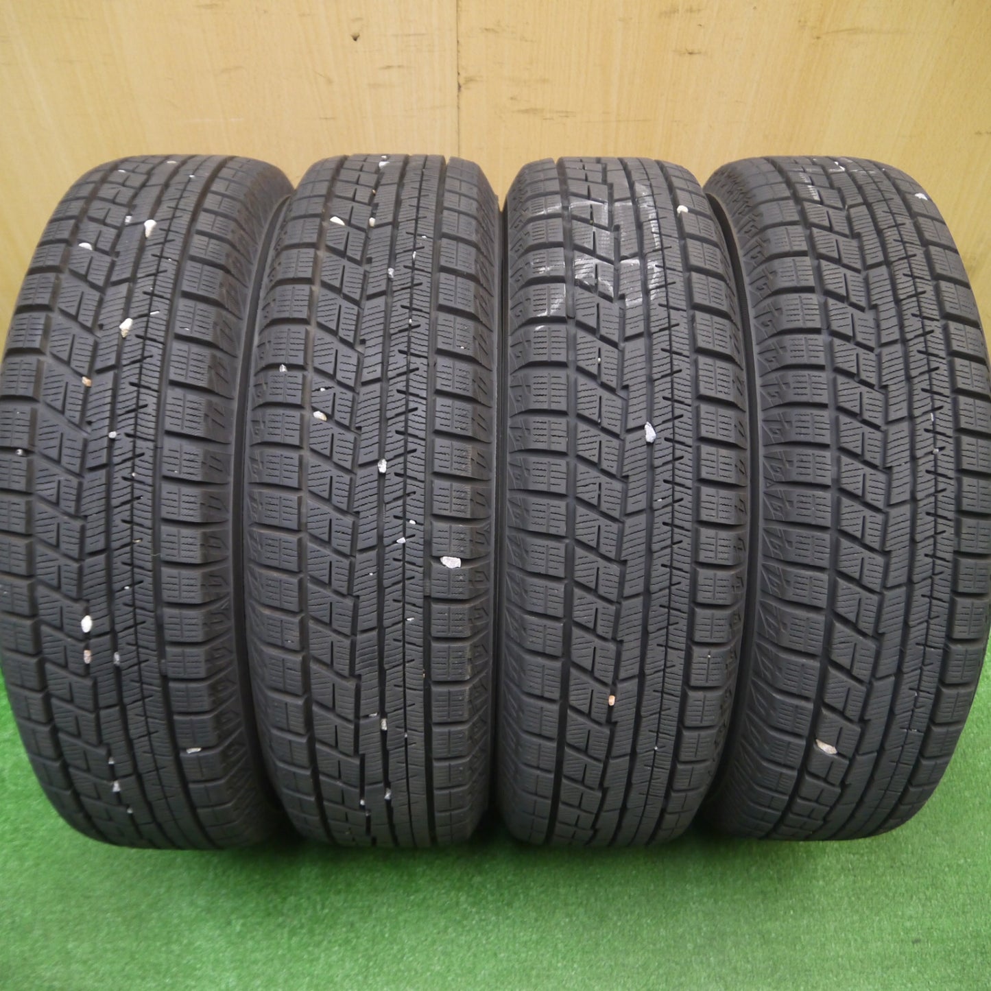 [送料無料] バリ溝！21年！キレイ！9.5分以上★スタッドレス 155/65R13 ヨコハマ アイスガード iG60 Fang ファング 13インチ PCD100/4H★4102301Hス