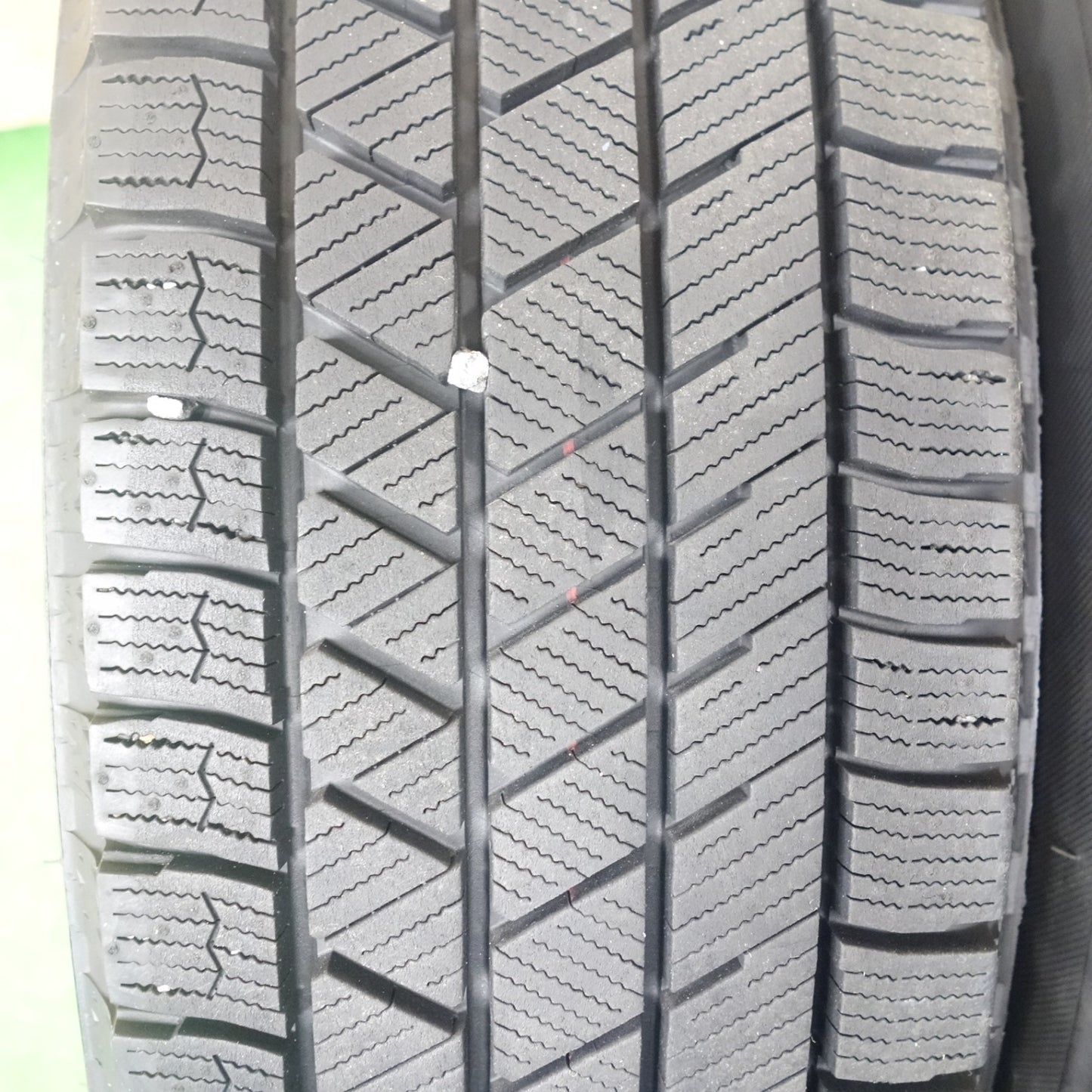 バリ溝！キレイ！9.5分★スタッドレス 175/65R15 ブリヂストン ブリザック VRX3 BALMINUM KR10 バルミナ 15インチ PCD100/4H★6030602KTス