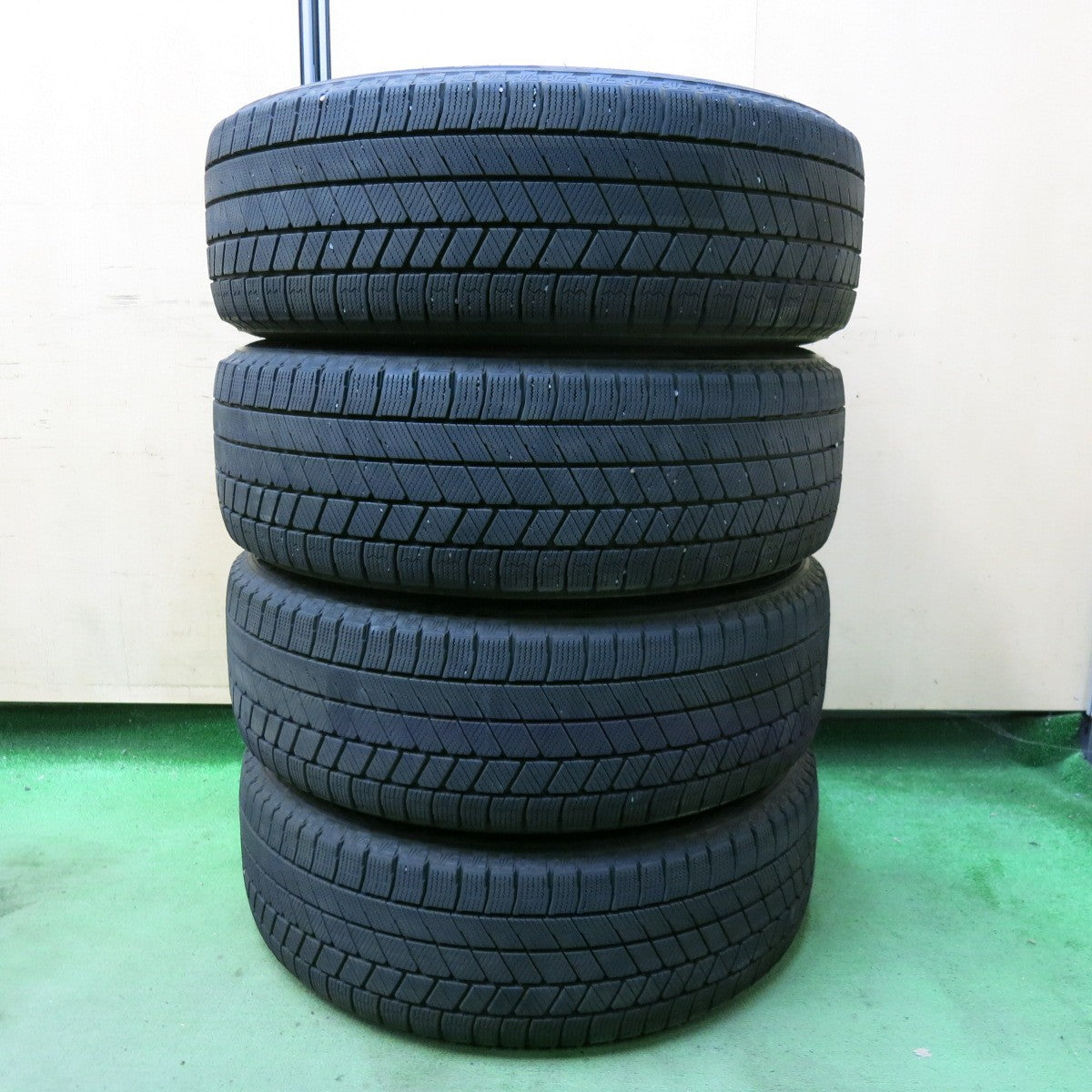 バリ溝！21年！9分★トヨタ 50系 エスティマ 純正 215/60R17 スタッドレス ブリヂストン ブリザック VRX3 17インチ PCD114.3/5H★5073006SYス