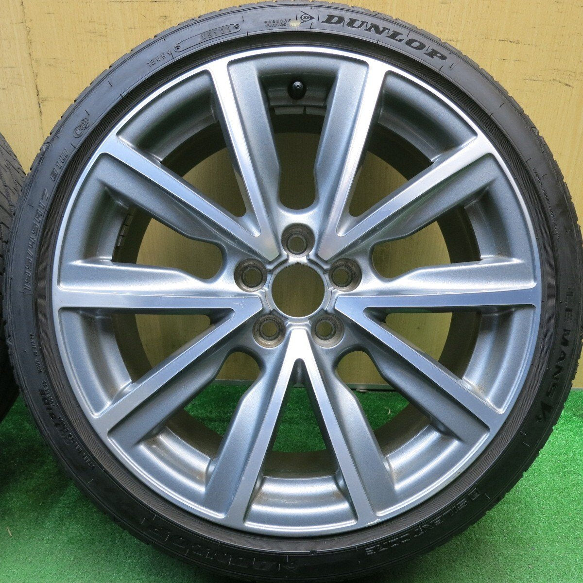 バリ溝！23年！★アウディ A1 スポーツバック 純正 195/45R17 ダンロップ LE MANS V+ 17インチ PCD100/5H★5042712HAノ