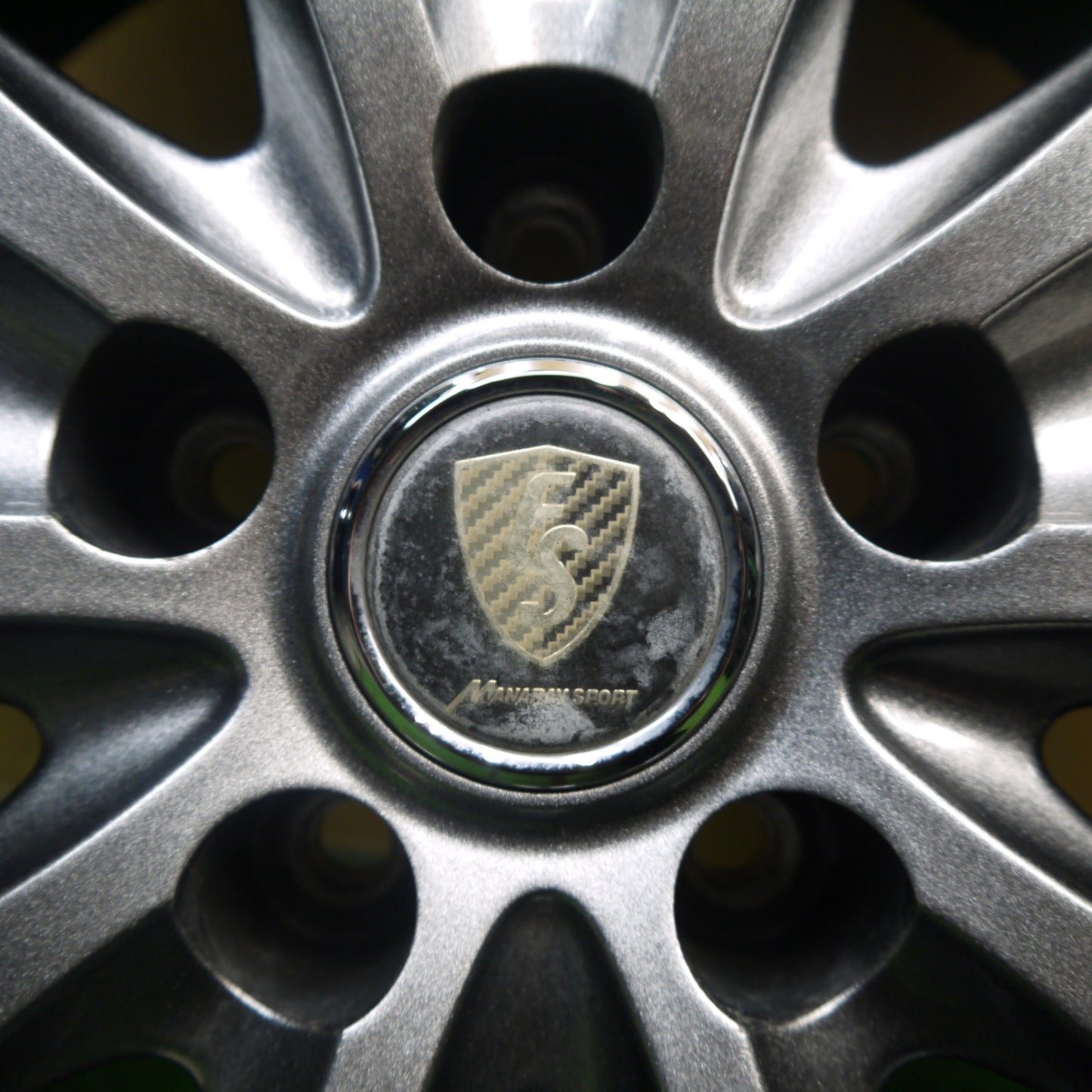 バリ溝！キレイ！8.5分★スタッドレス 225/60R17 ブリヂストン ブリザック VRX MANARAY SPORT マナレイ スポーツ 17インチ PCD114.3/5H★5112807Hス