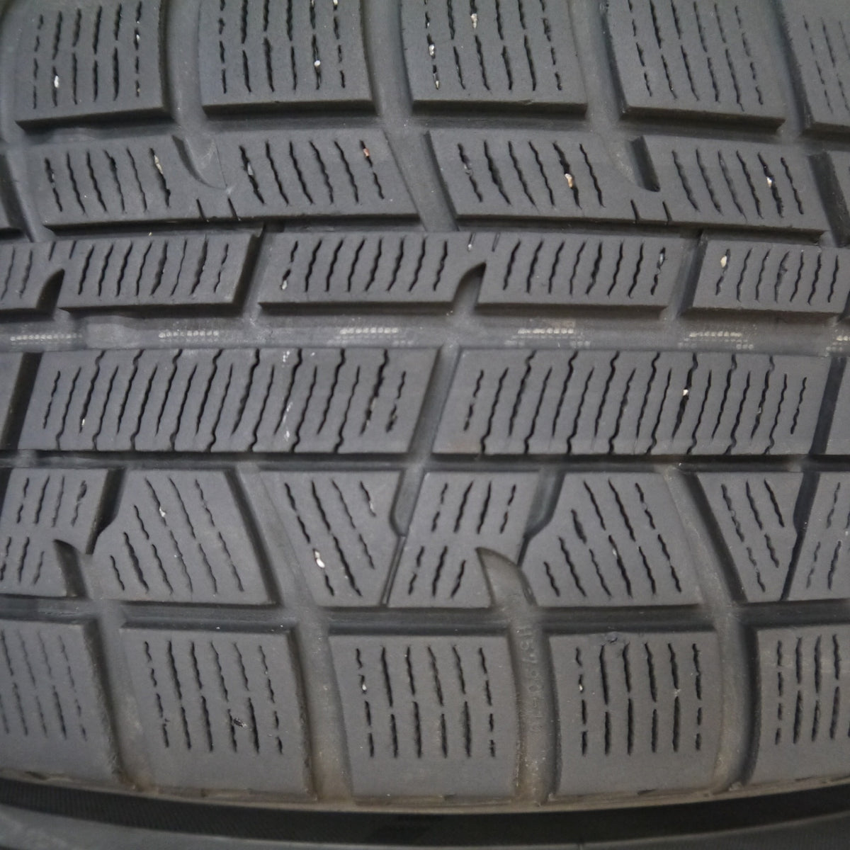 バリ溝！8.5分◎日産 セレナ 純正 AUTECH 195/65R15 スタッドレス ヨコハマ アイスガード iG50 プラス 15インチ PCD114.3/5H◎6090901Hス