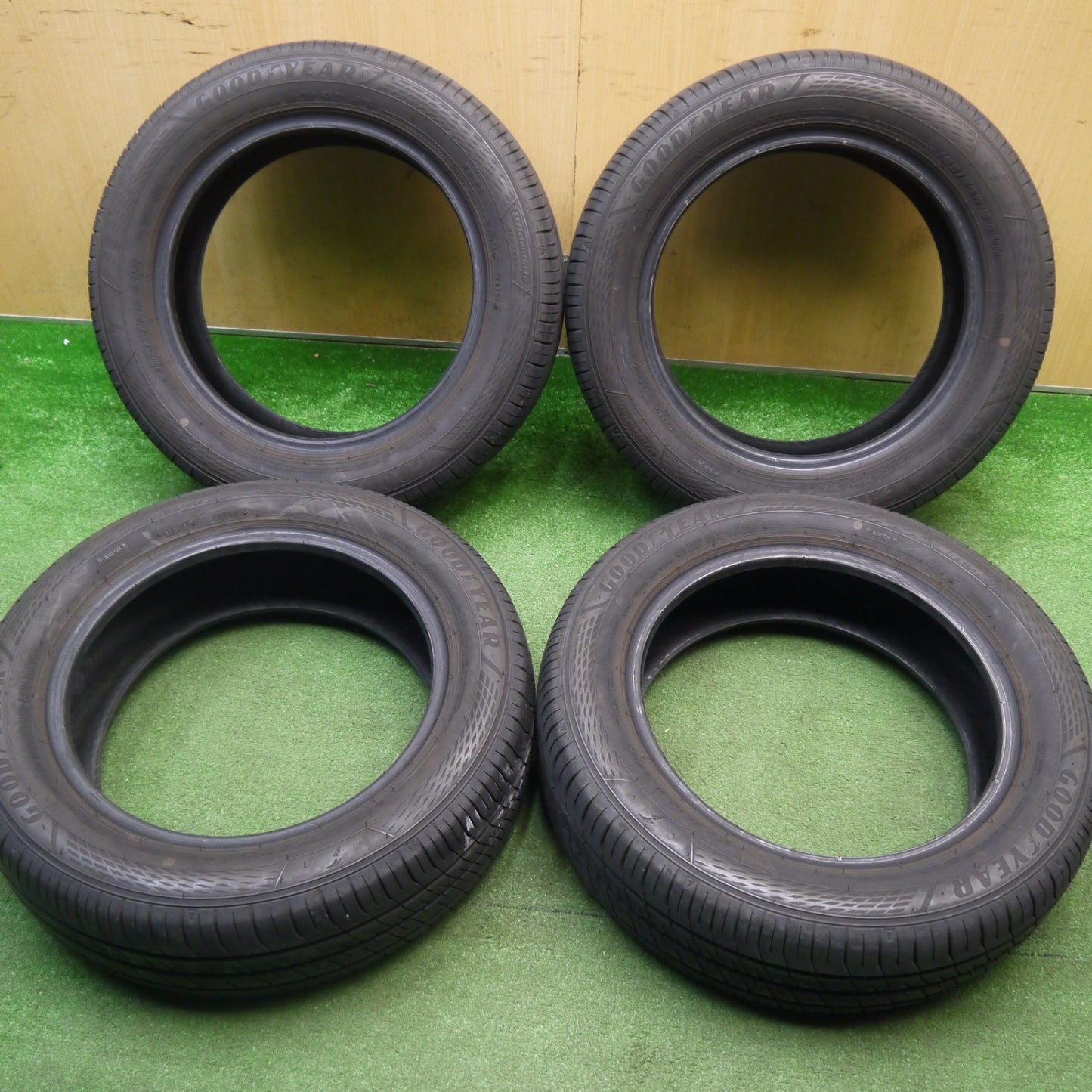 バリ溝！23年！9.5分★185/60R15 グッドイヤー EfficientGrip ECO EG02 エフィシエントグリップ エコ タイヤ 15インチ シエンタ アクア ヤリス 等★5121904Hノタ