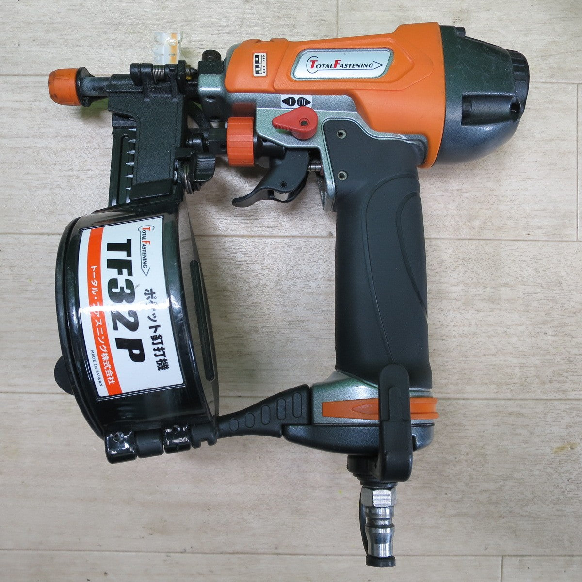 ☆TOTAL FASTENING ポケット 釘打機 TF32P エアー ツール 工具 釘打ち機 ネイラ トータル ファスニング☆