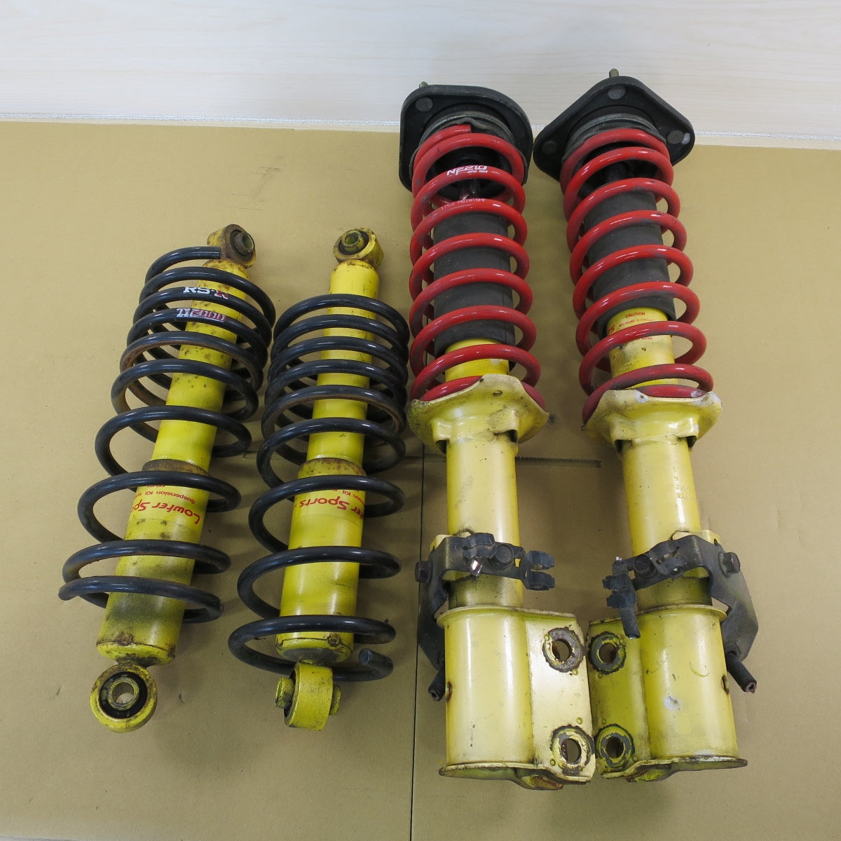♪三菱 H81W H82W ekスポーツ KYB Lowfer Sports サスペンション WST5274R , L タナベ スプリング NF210 1702 H81WTBNF RS-R Ti2000 カー パーツ♪ [送料無料]