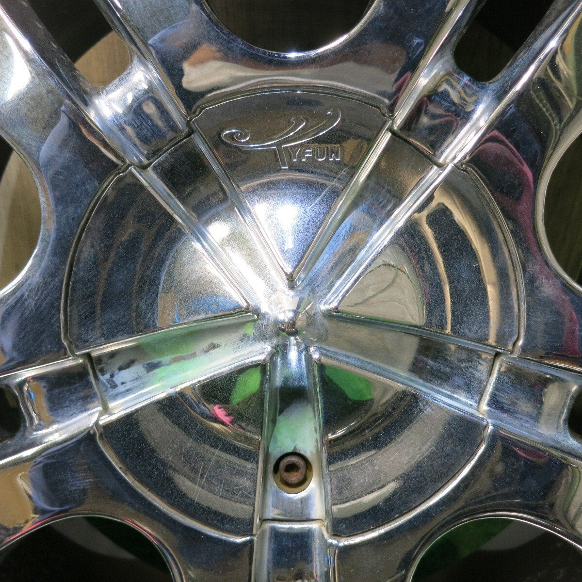 4本価格★ラングラー チェロキー等 265/50R20 ファルケン ZIEX S/TZ 05 ネクセン ROADIAN HP TYFUN 社外 アルミ 20インチ PCD127/6H マルチ★5050206HAノ