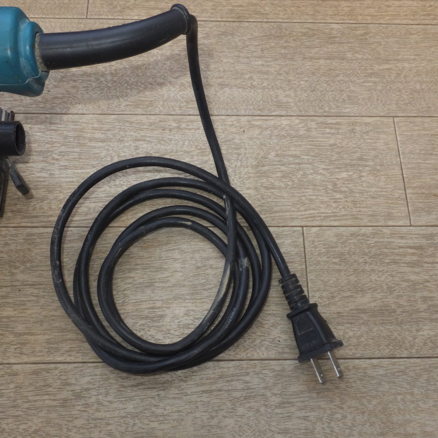 [送料無料] ★マキタ makita 仕上サンダ BO3710　100V～ 2A 50-60Hz 190W★