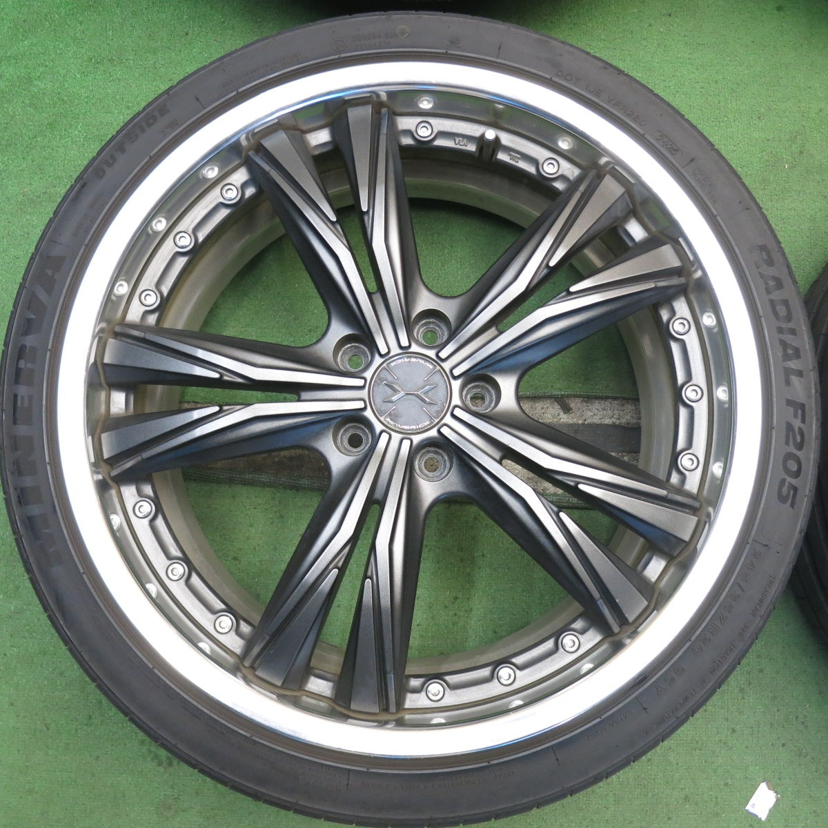 バリ溝！25年！9分◎MAVERICK 605S-R 245/35R20 ミネルバ ラジアル F205 マーベリック 20インチ PCD114.3/5H◎6090601HAノ