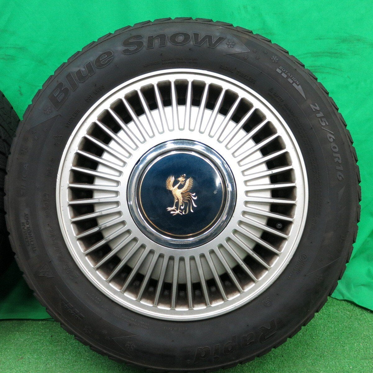 4本価格★トヨタ GZG50 センチュリー 純正 215/60R16 スタッドレス ラピッド Blue Snow 16インチ PCD114.3/5H★4042701ナス