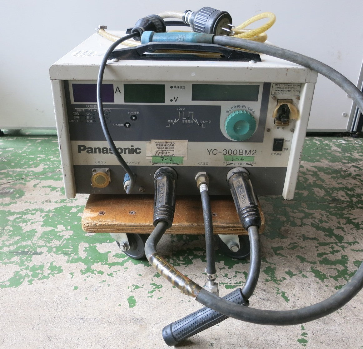 [送料無料] ◆Panasonic インバーター 制御 直流 TIG 溶接機 YC-300BM2 200V パナソニック 松下◆