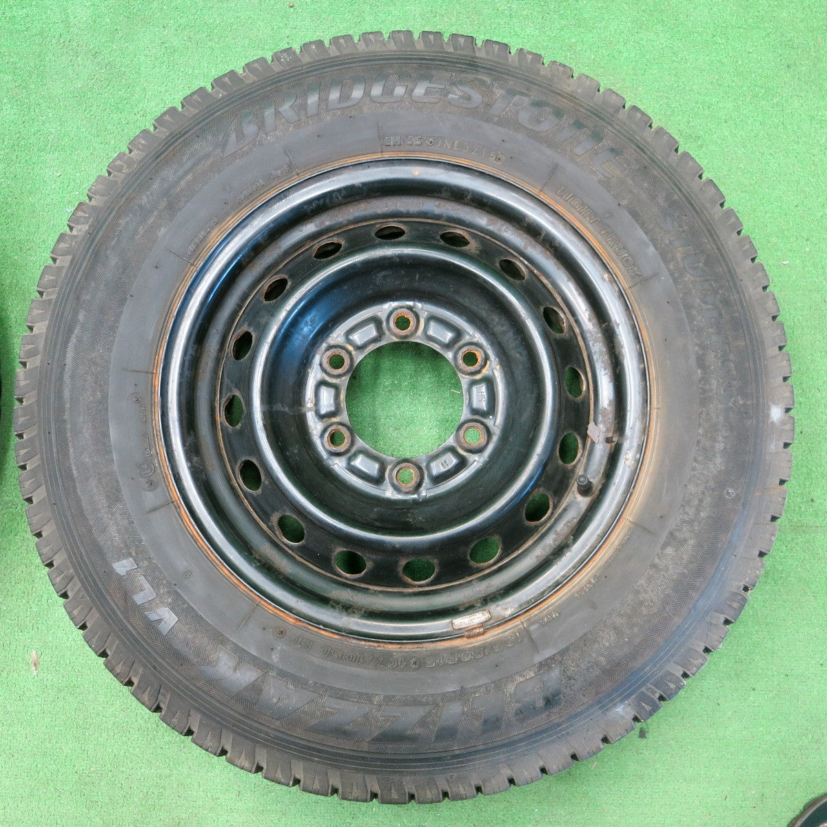 *送料無料* バリ溝！9分★トヨタ ハイエース 純正 スチール 195/80R15 107/105L スタッドレス ブリヂストン ブリザック VL1 PCD139.7/6H★4052903ナス