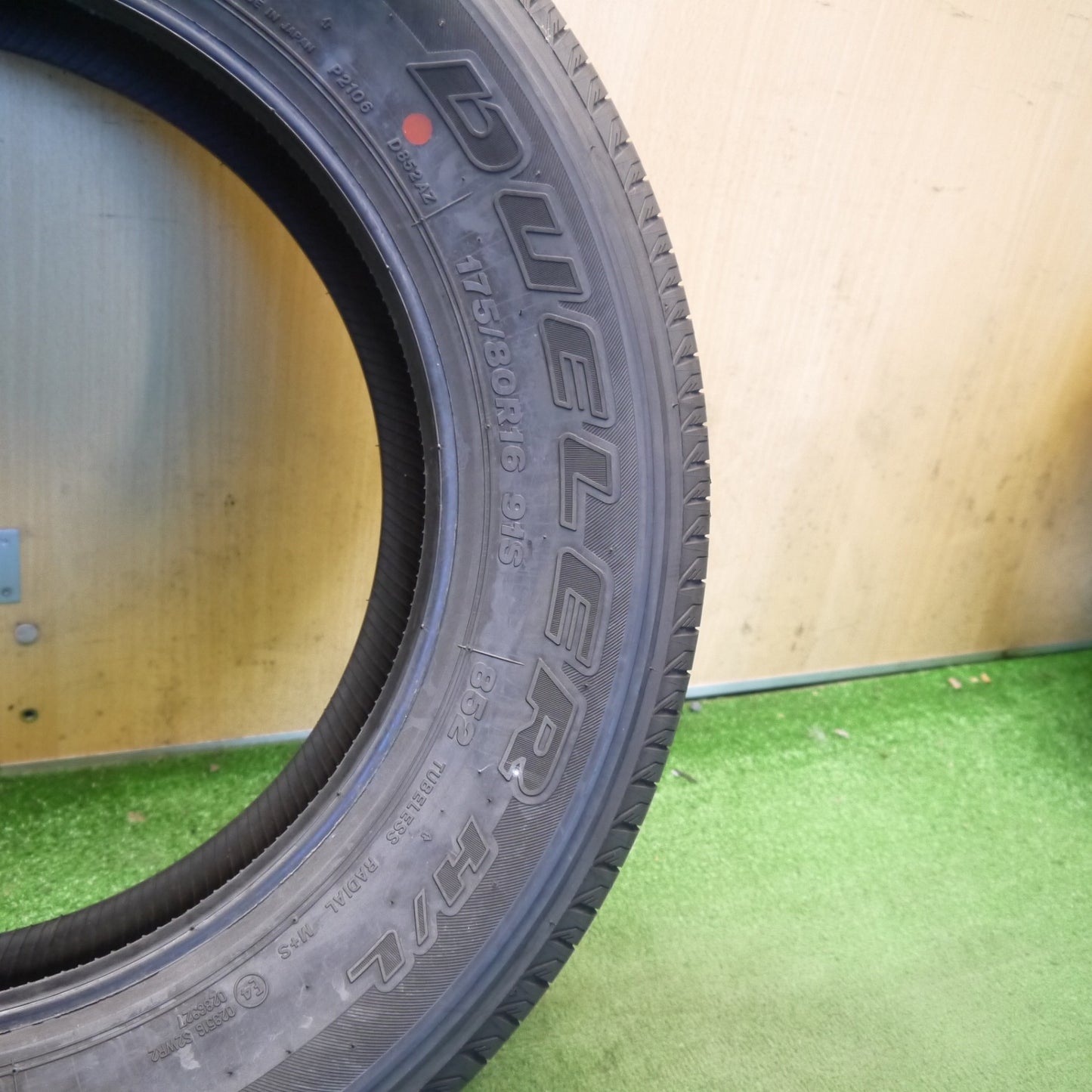 未使用！24年！1本◎ジムニー 等 175/80R16 ブリヂストン デューラー H/L 852 DUELER タイヤ 16インチ◎6090105Hノタ